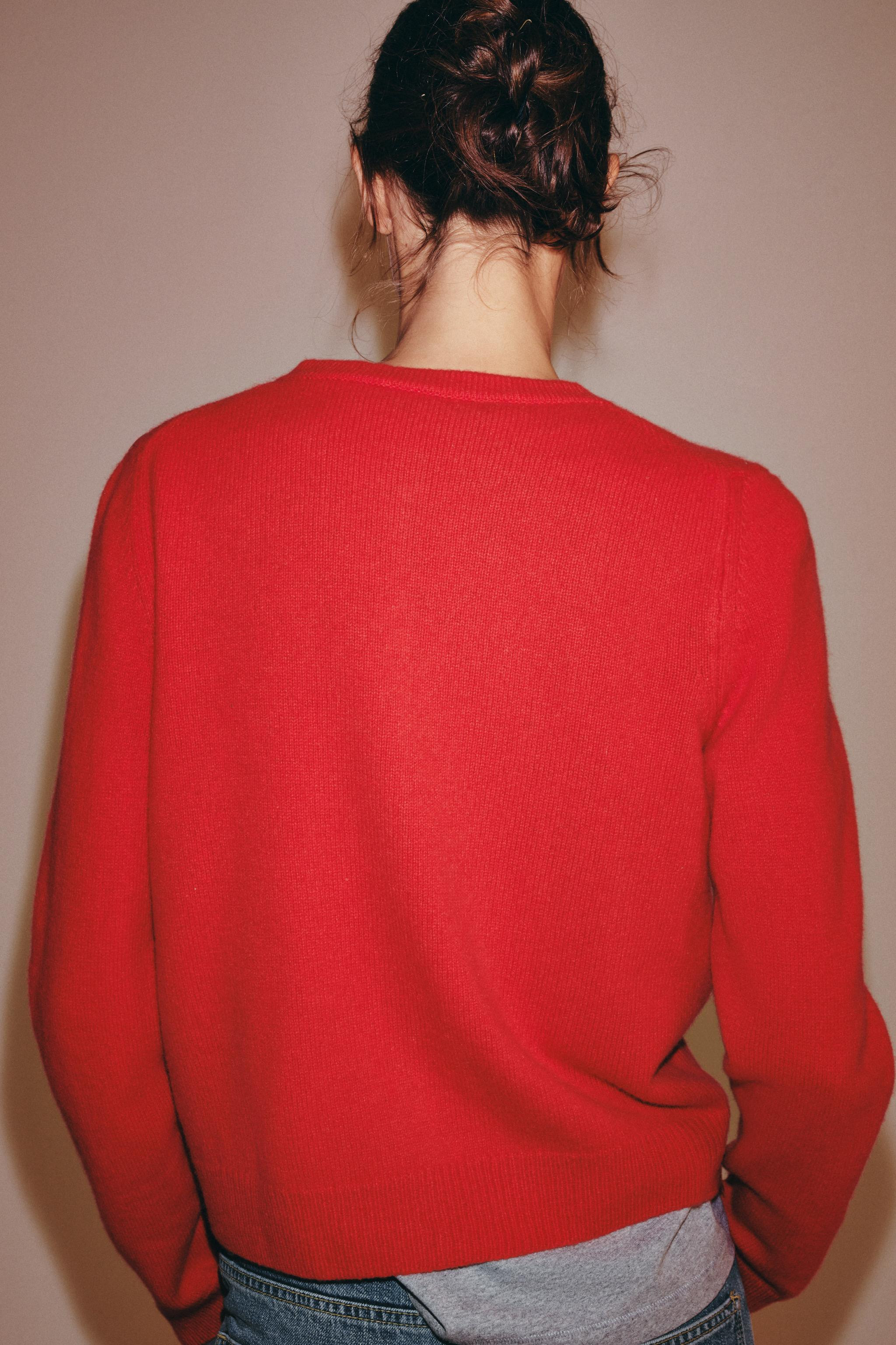 Gr\u00f6\u00dfe des Models: 178 cmJacke aus einem Mix aus Kaschmir und Wolle. Rundhalsausschnitt ... | Zara DE