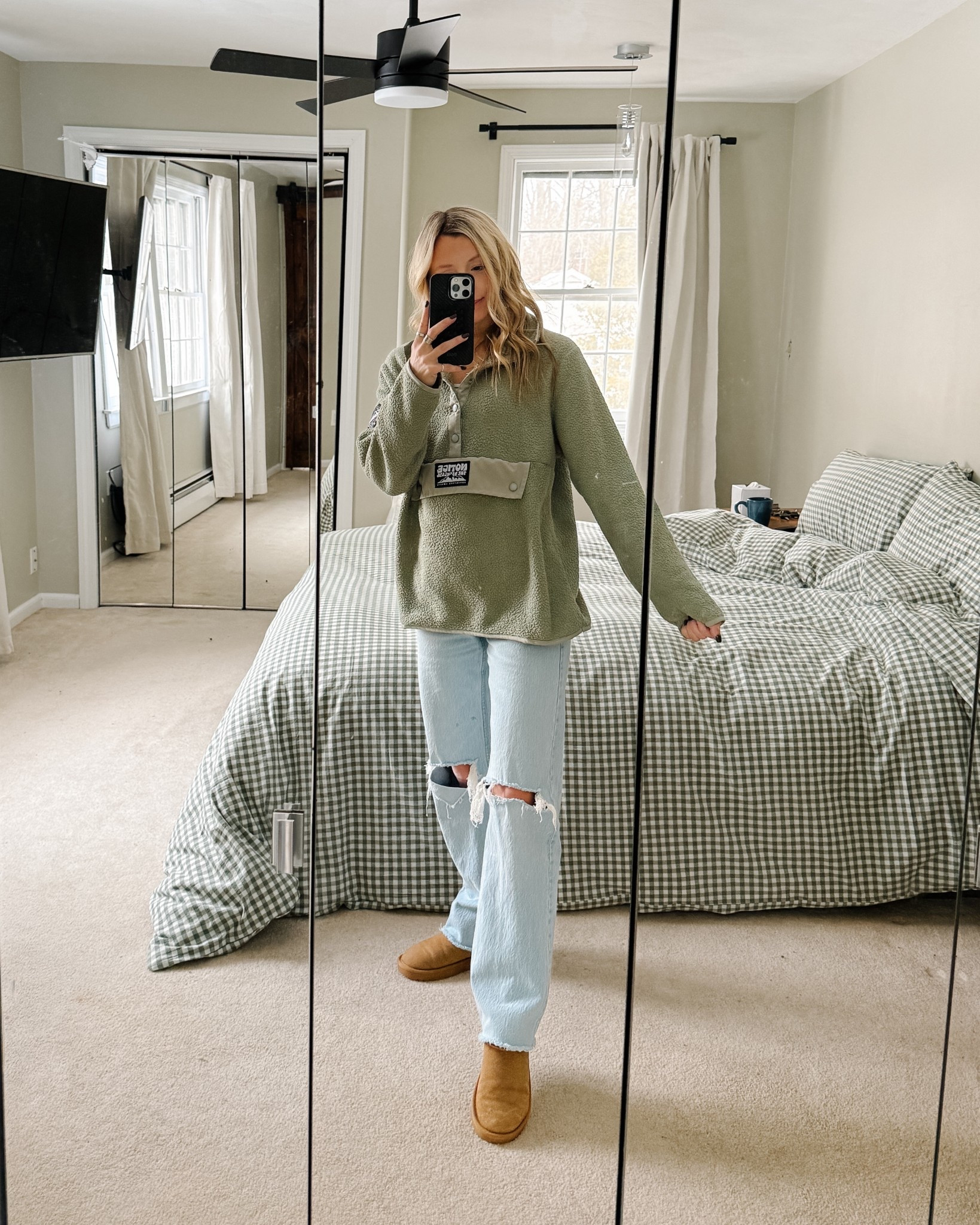 The sweatshirt is so soft and comfy and a splurge item. It is from noticethereckless. 

#LTKTravel #LTKdayinmylife #LTKgrwm