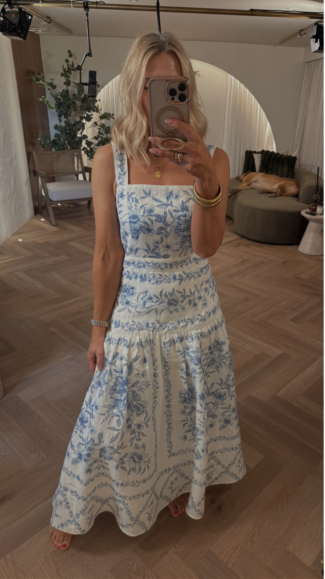Four very different occasionwear dresses…all from Phase Eight  
Some you can wear with or without heels (perfect for summer holidays), some are brilliant if you’re shorter in the body and a couple completely surprised me  
Because it’s never just about the dress… it’s about what that dress is doing for your shape. 
Every single one has features that help create balance whether that’s through the neckline, the waist or the overall structure. 
They all work on different body shapes so there’s something here for everyone. 
Which one would you choose?

#LTKuk #LTKdresses #LTKstyletip