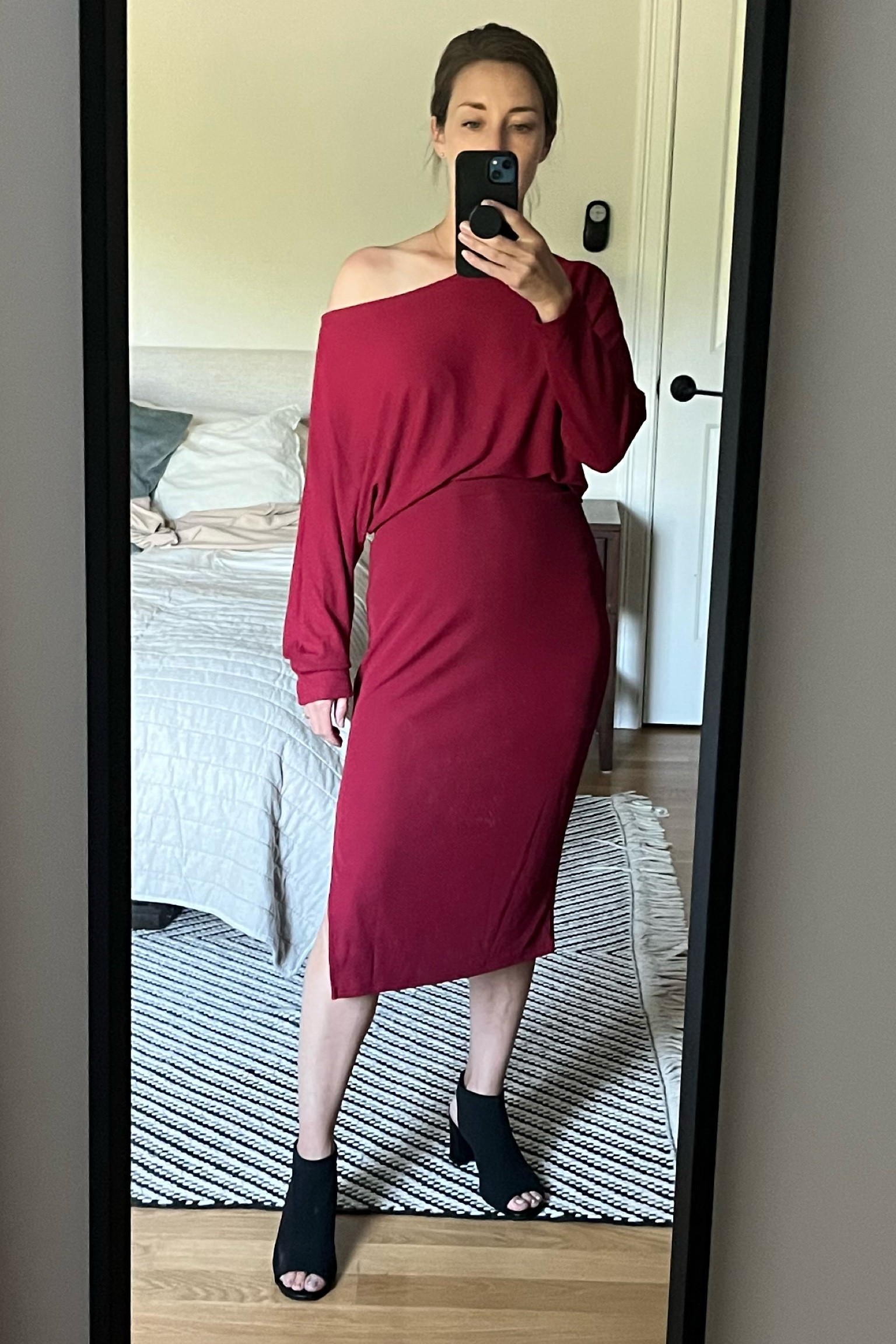 Two piece bodycon dress perfect for fall

#LTKworkwear #LTKfindsunder50 #LTKSeasonal