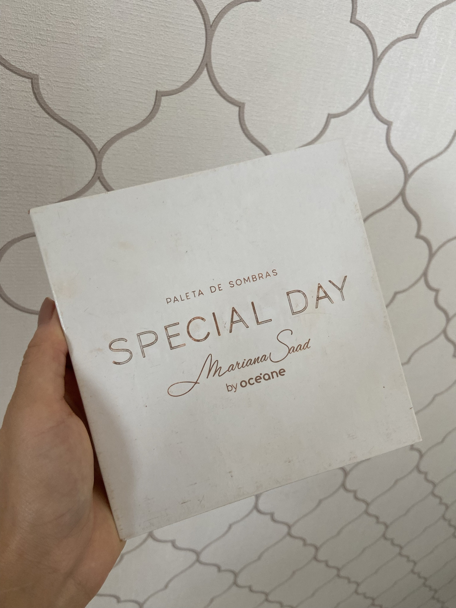 Essa é a paleta da minha vida. Acho as cores lindas e sofisticadas, bem pigmentadas e da pra criar makes de bonita, sabe? Vai pra qualquer ocasião. Indico pra todo mundo 💁🏽‍♀️

#LTKbeauty #LTKCyberWeek #LTKbrasil