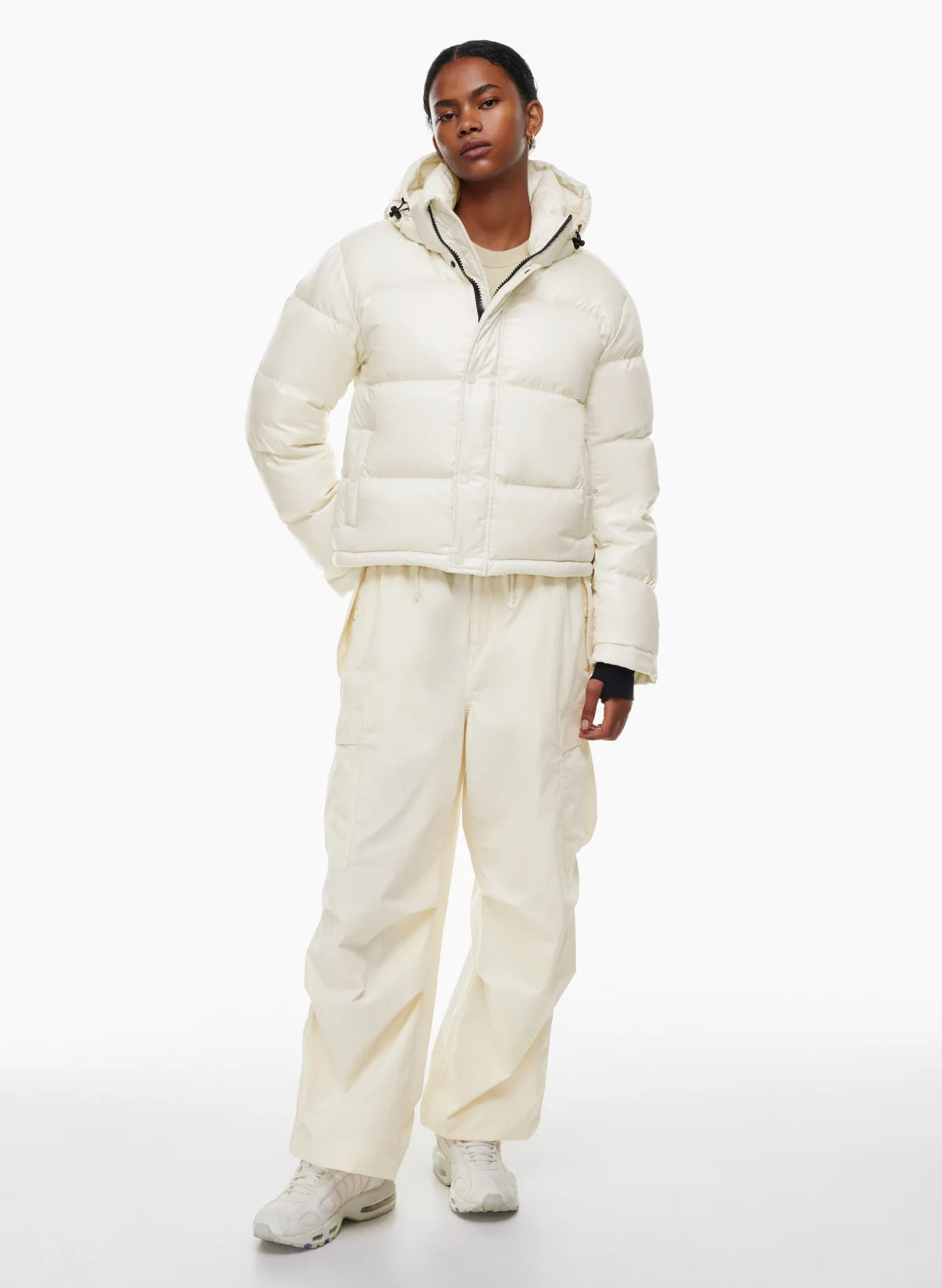 THE SUPER PUFF™ SHORTY | Aritzia