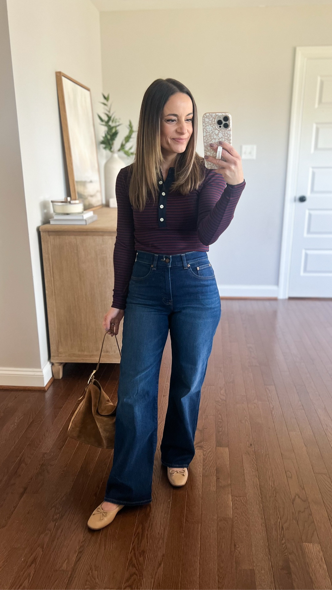 Wearing today! 

Jeans (Madewell): petite 24 in pipestone wash
Top (J.Crew): xxs 
Shoes (Sam Edelman): tts 
Bag (J.Crew) 

My measurements for reference: I’m 4’10” and 105lbs. My bust, waist, and hip measurement is 32”, 24”, and 36”.

#LTKPetite #LTKSaleAlert