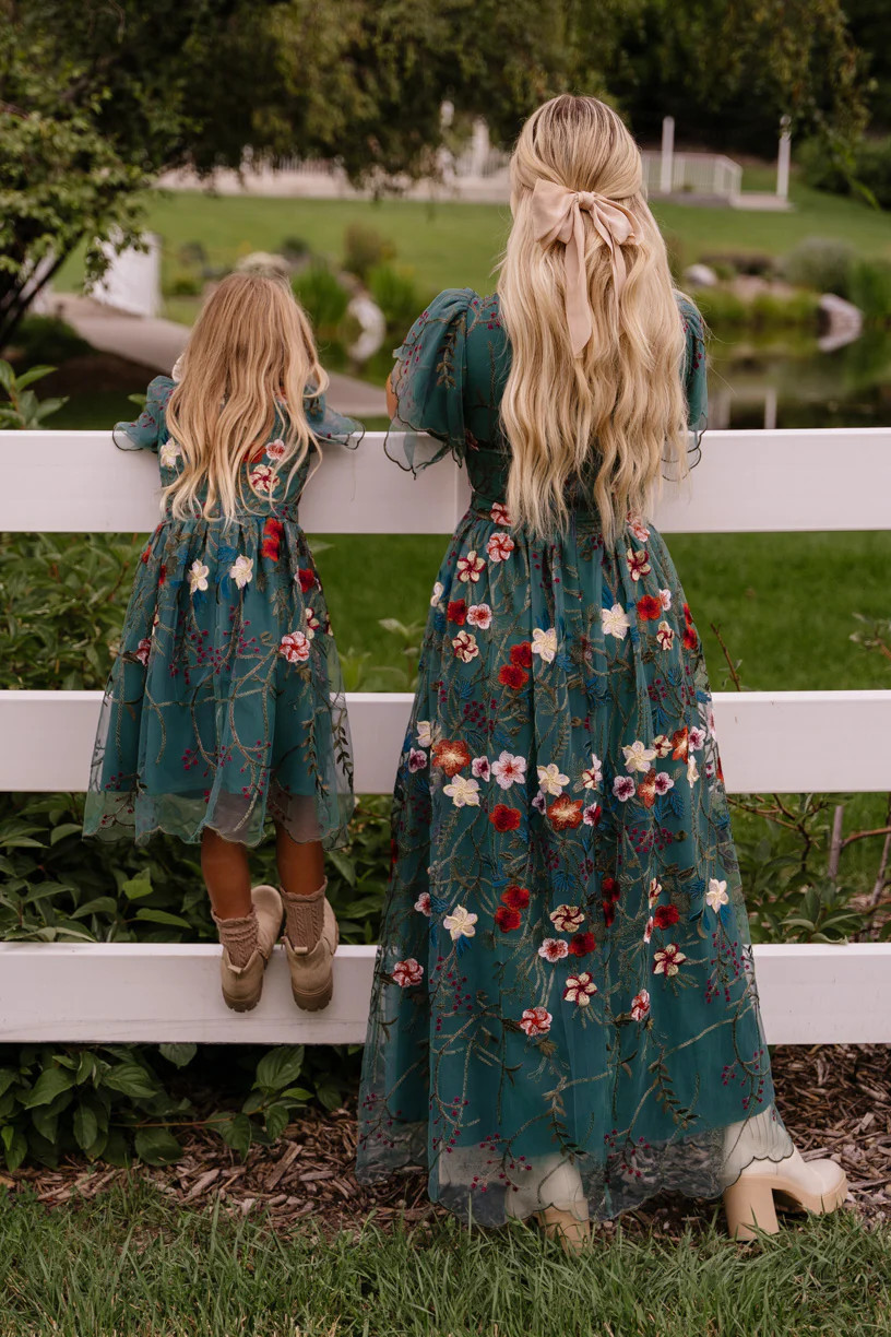 Flora Dress in Jade | Ivy City Co