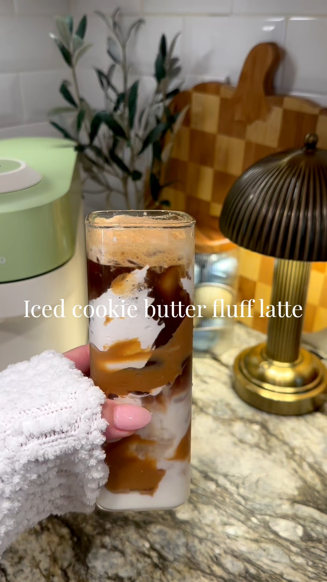 Linking these adorable square glasses!! They come with lids and straws and are leak proof! Perfect for coffee on the go! 

#LTKHome #LTKFamily #LTKTravel