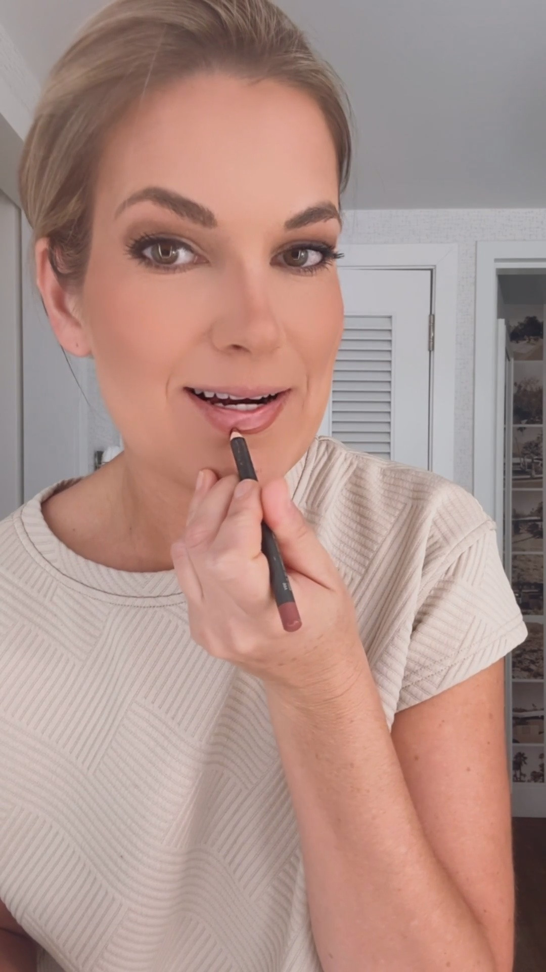 Lip liner soar. Lip topper GNO

#LTKgrwm #LTKBeauty #LTKOver40