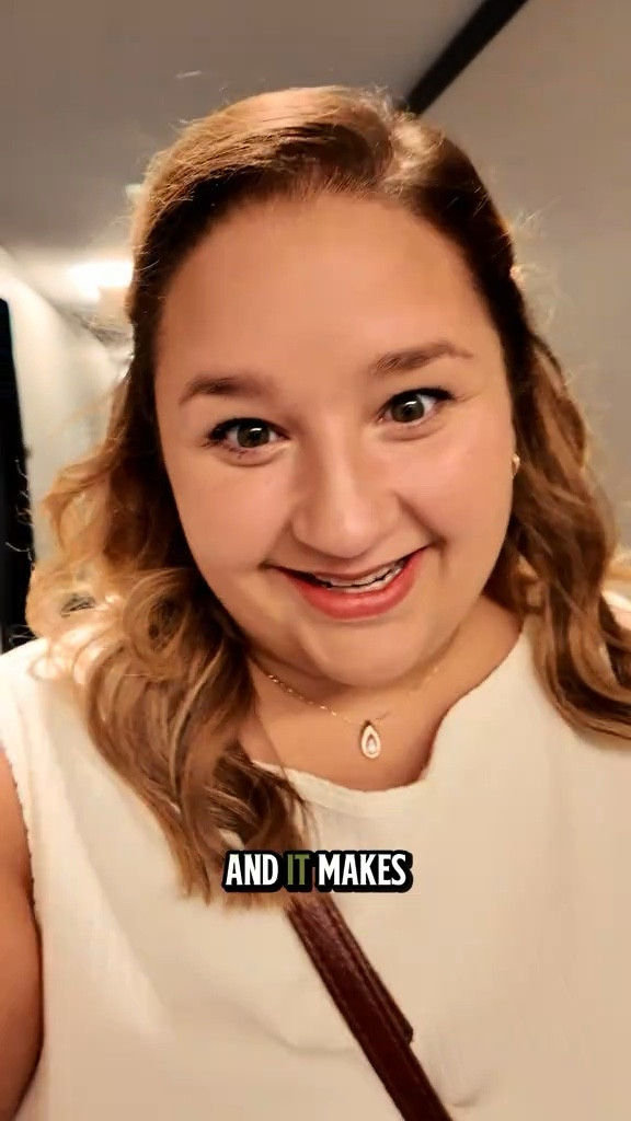 LTKCon day 2! Love this look 🤗

#LTKStyleTip #LTKSeasonal #LTKTravel