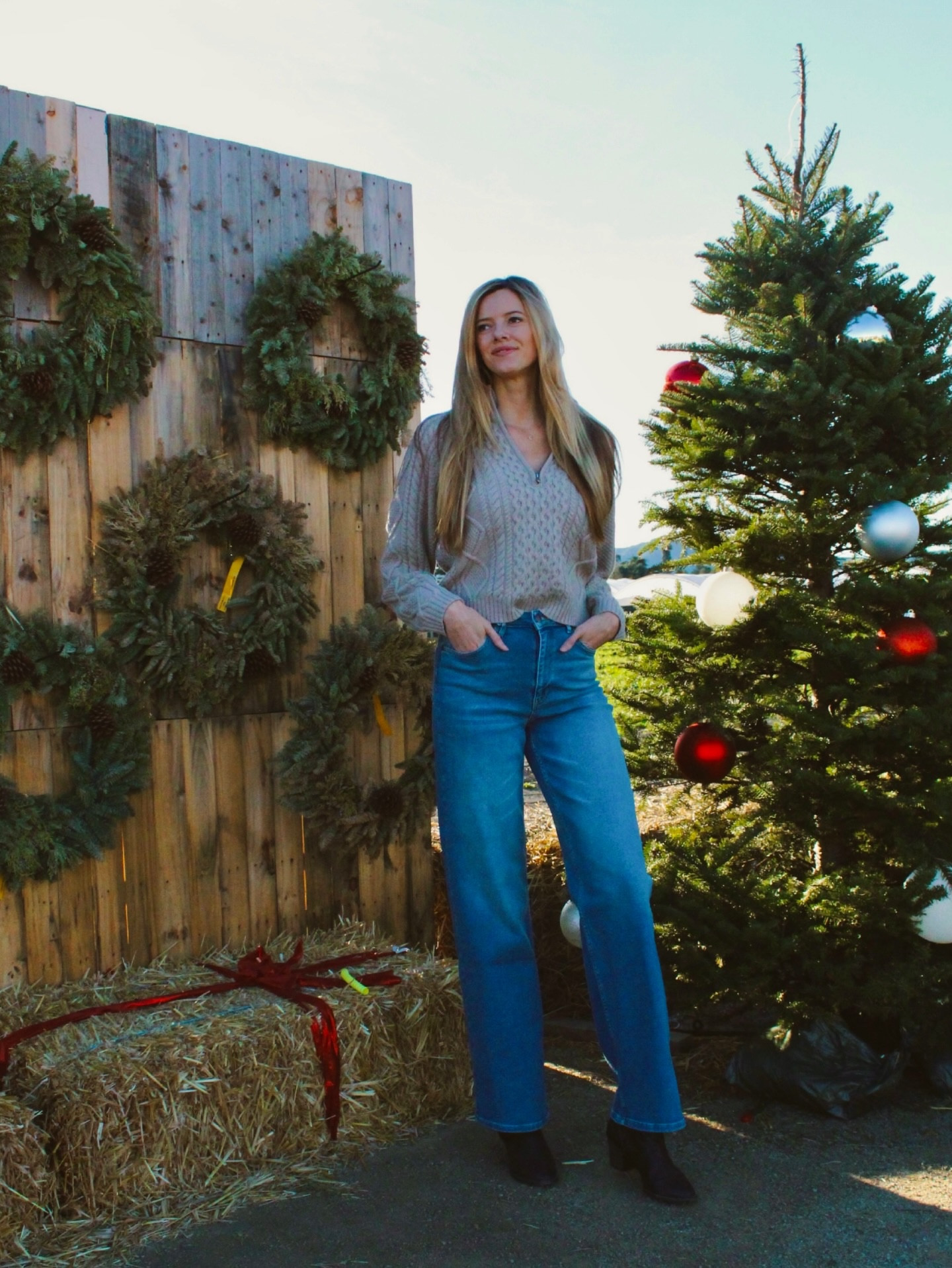 Wearing T For All Hudson Wide that comes in 36” & 38” inseams!
Size: Small (L38)
Sweater: Large (sized up for length and it was perfect!)


#LTKGiftGuide #LTKSeasonal #LTKTall