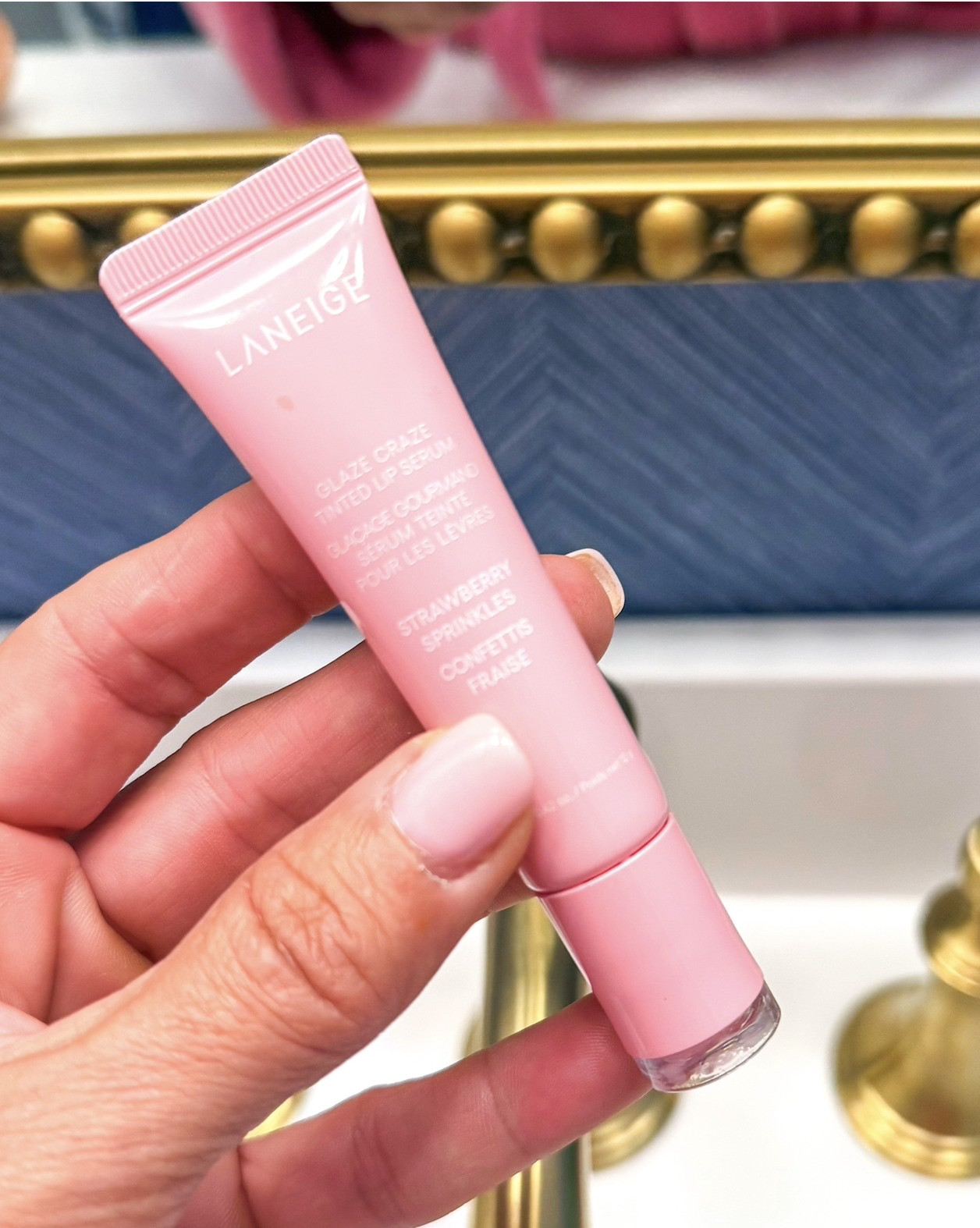 This new Laneige lip serum is everything AND it’s on sale!

women’s fall outfits
Women’s booties
Suede shoes
Suede purse
Fall color palette
Fall fashion
cozy autumn layers
fall sweaters and cardigans
transitional fall fashion
chic fall boots
women’s plaid and flannel

#LTKSeasonal #LTKSaleAlert #LTKBeauty