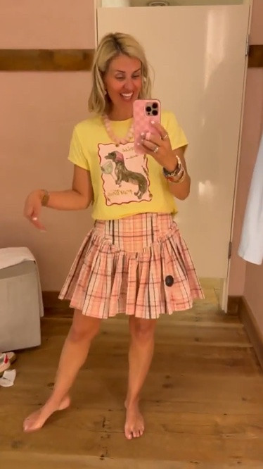Sale Alert…. Skort on sale! Obsession overload y’all… this skort & graphic tee might be the biggest yes of today!! 
Tee- xs
Skort - xxs (size down)

*Use my code Catherine20 on A+B
*Use my code Mixandmatchmadness on Loopy

#LTKstorytime #LTKdayinmylife #LTKOver40