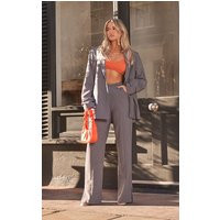 Pantalon large gris anthracite à ourlet fendu, Gris anthracite | PrettyLittleThing (FR)