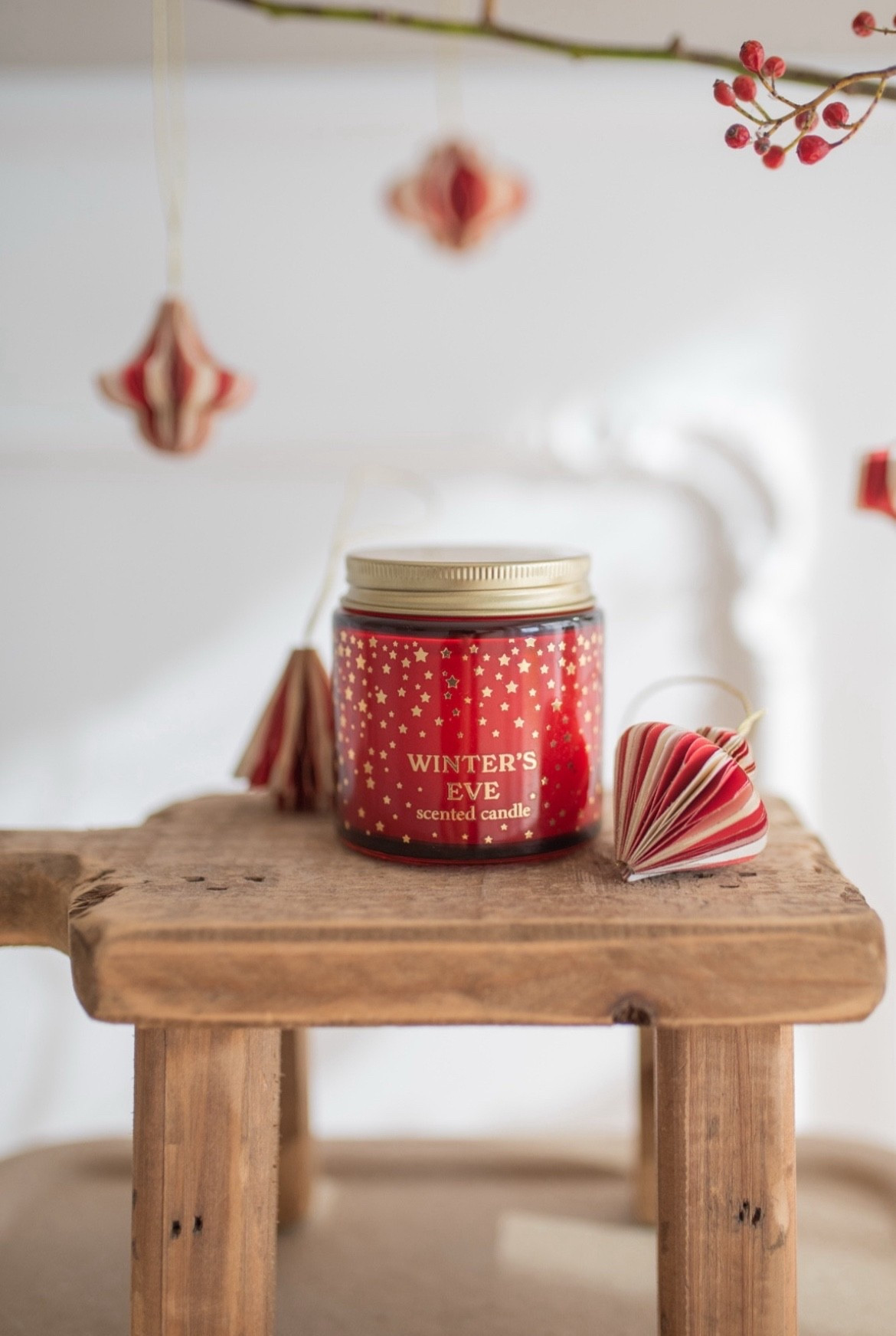 Wie schön sind bitte die Weihnachts-Neuheiten von H&M Home? 🧑🏻‍🎄🥰🎄 
Vielleicht denkt ihr Oktober wäre zu früh um Weihnachtsdeko einzukaufen, ABER einige dieser schönen Sachen sind schon ausverkauft, also setzt euch auf die Benachrichtigungsliste und seid schnell sobald es wieder reinkommt! Mein Highlight dieses Jahr: die schönen rot weiß gestreiften Anhänger, die mich an einen Zirkus erinnern 🎪🥰 Und welche Neuheit gefällt euch am liebsten? 🎄

#LTKdeutschland #LTKhome