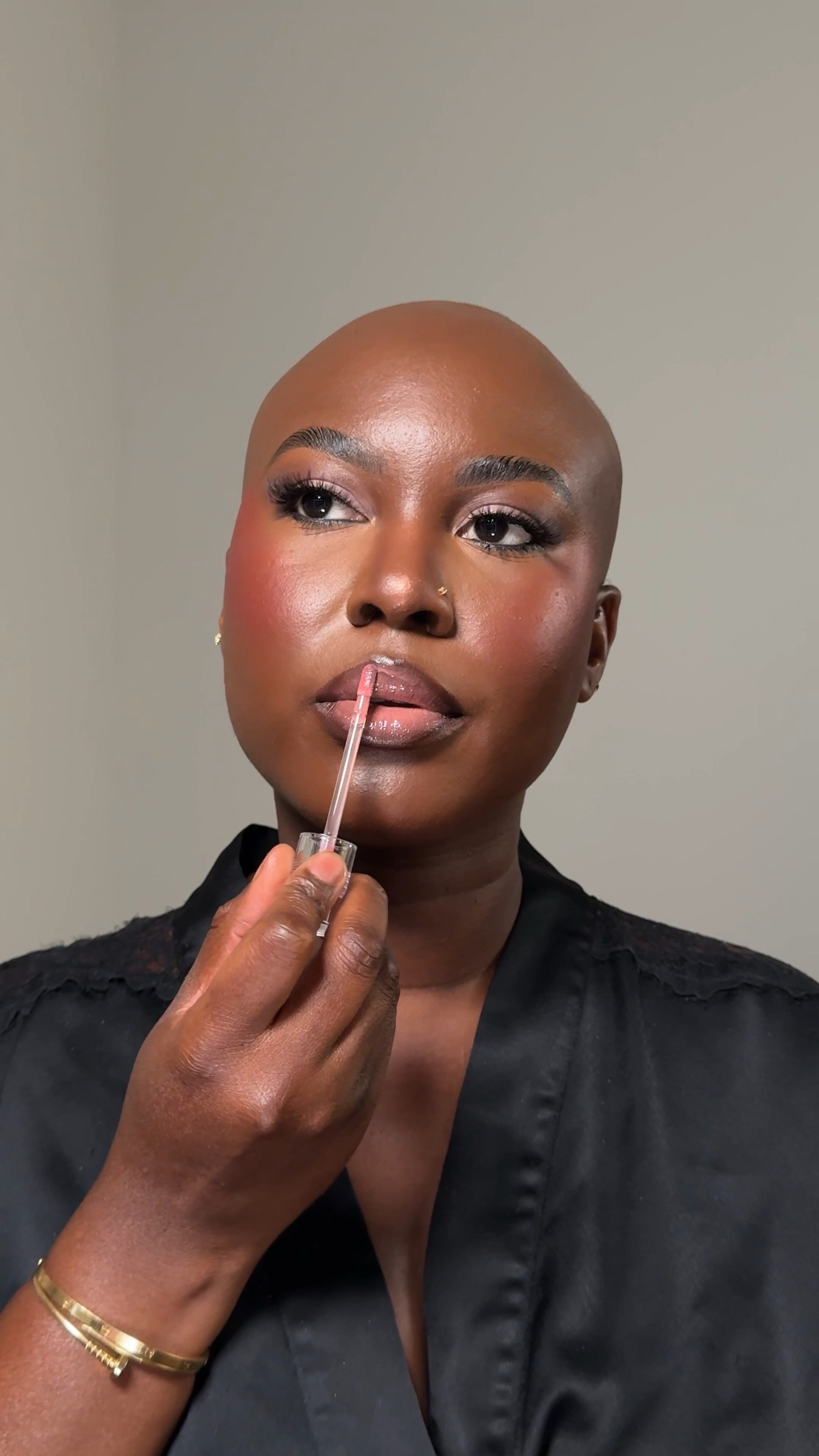 Soft glam red carpet makeup look

#LTKHoliday #LTKVideo #LTKBeauty