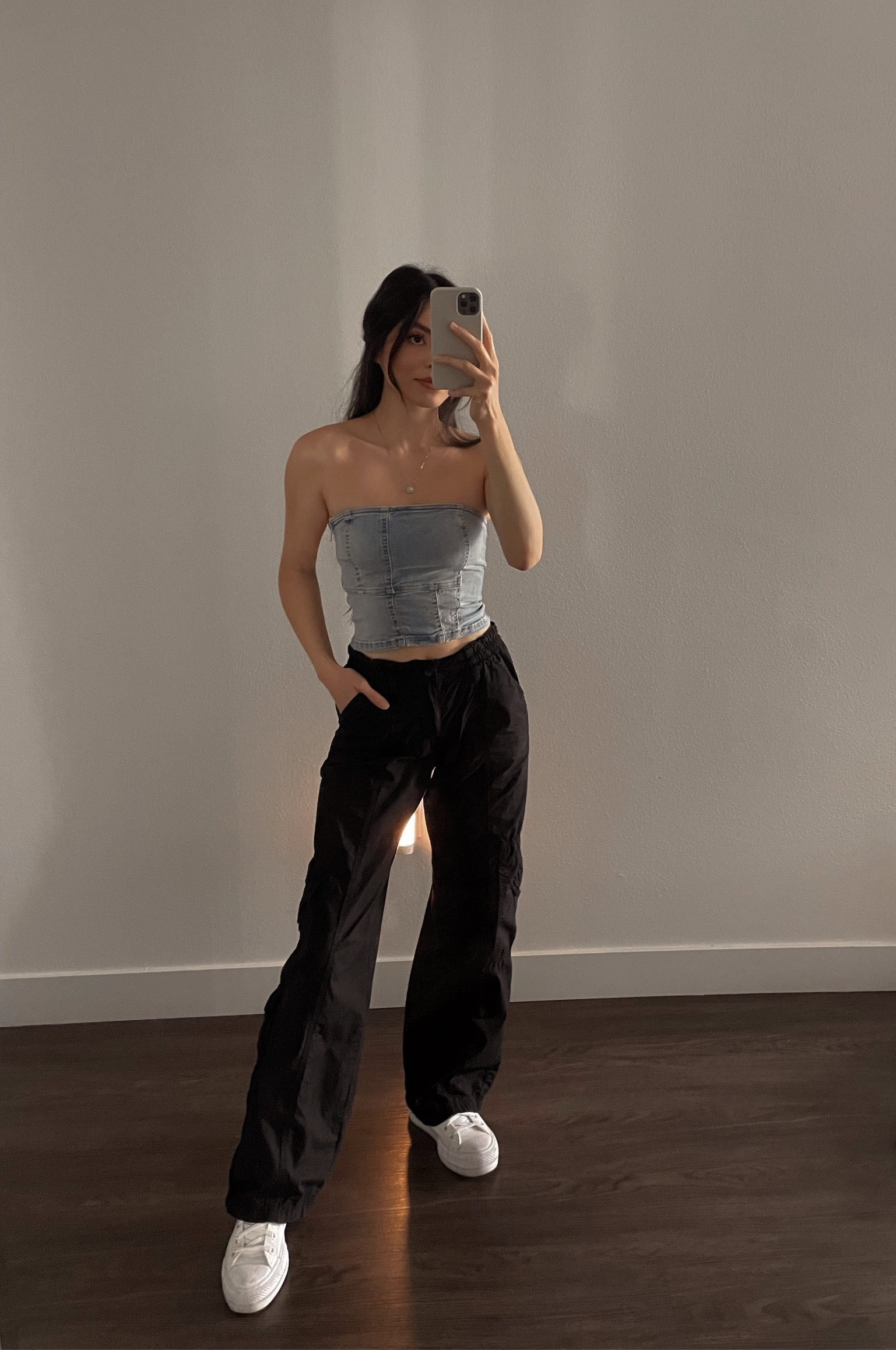 Top: Zara 
Cargo Pant size (xs)
Platform converse (7.5) 

#urbanoutfitters #cargopants #platformconverse 

#LTKfindsunder100 #LTKstyletip #LTKshoecrush