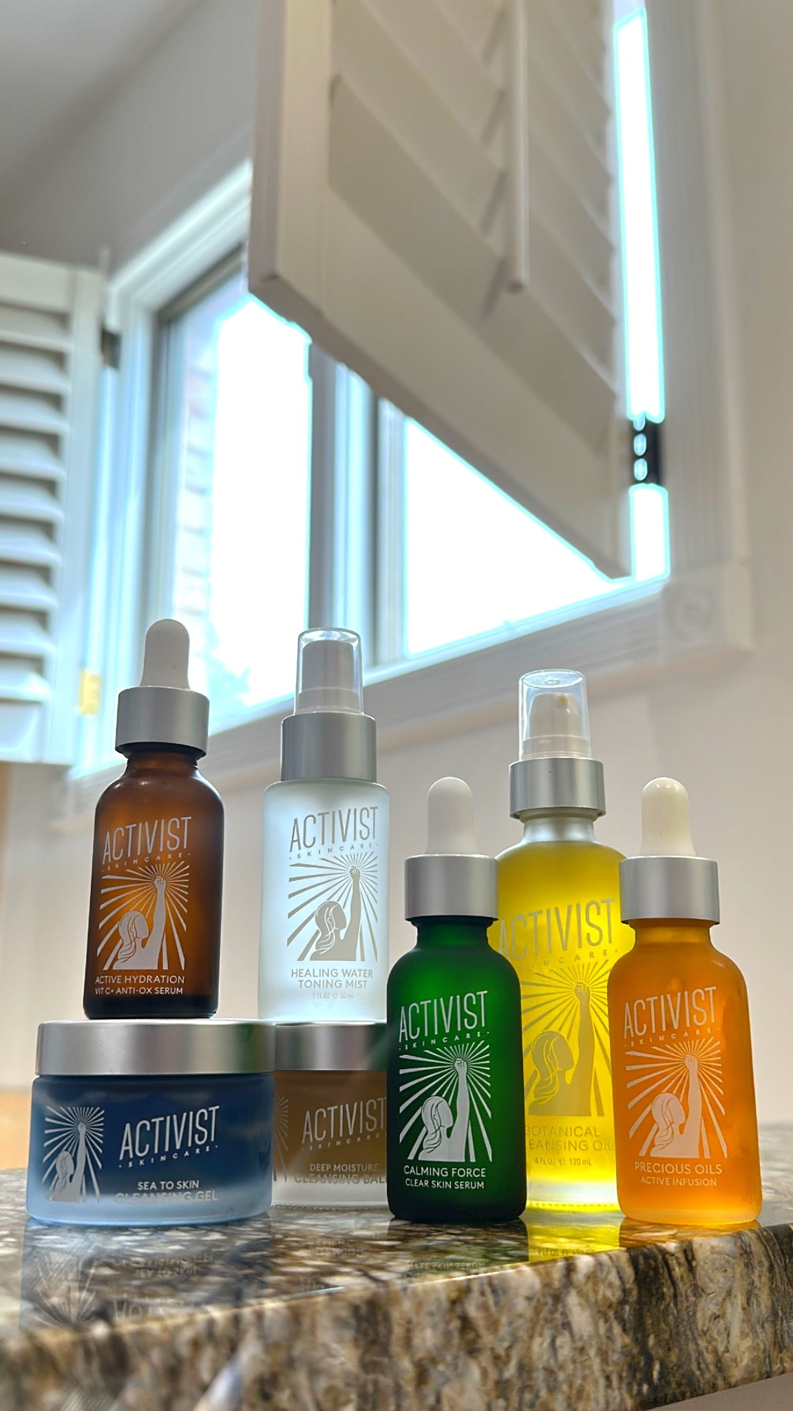 You guys!!! A skincare that is sustainable, refillable, and organic?? Sign me up. I’m obsessed with the cleansing balm and the way it feels going on. The brand creates a spa like experience right in your own bathroom. 

#ad #liketkit @shop.LTK @activistskincare

#LTKBeauty