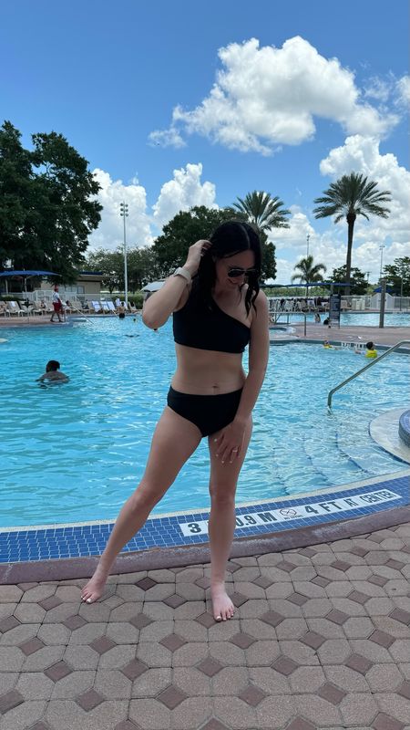 Love this Black mom friendly bikini. So many great color options for this cute and affordable swimwear!

#LTKFindsUnder50 #LTKStyleTip #LTKSwim