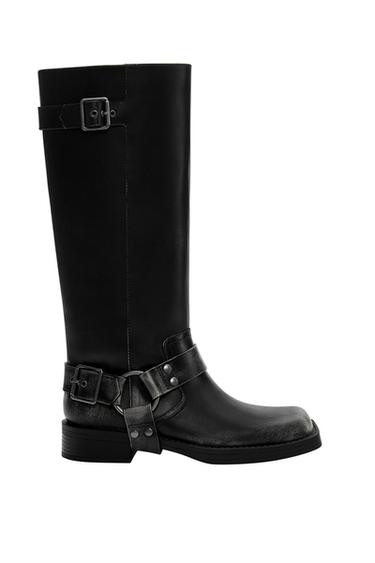 Leather biker boots with buckles | PULL and BEAR UK