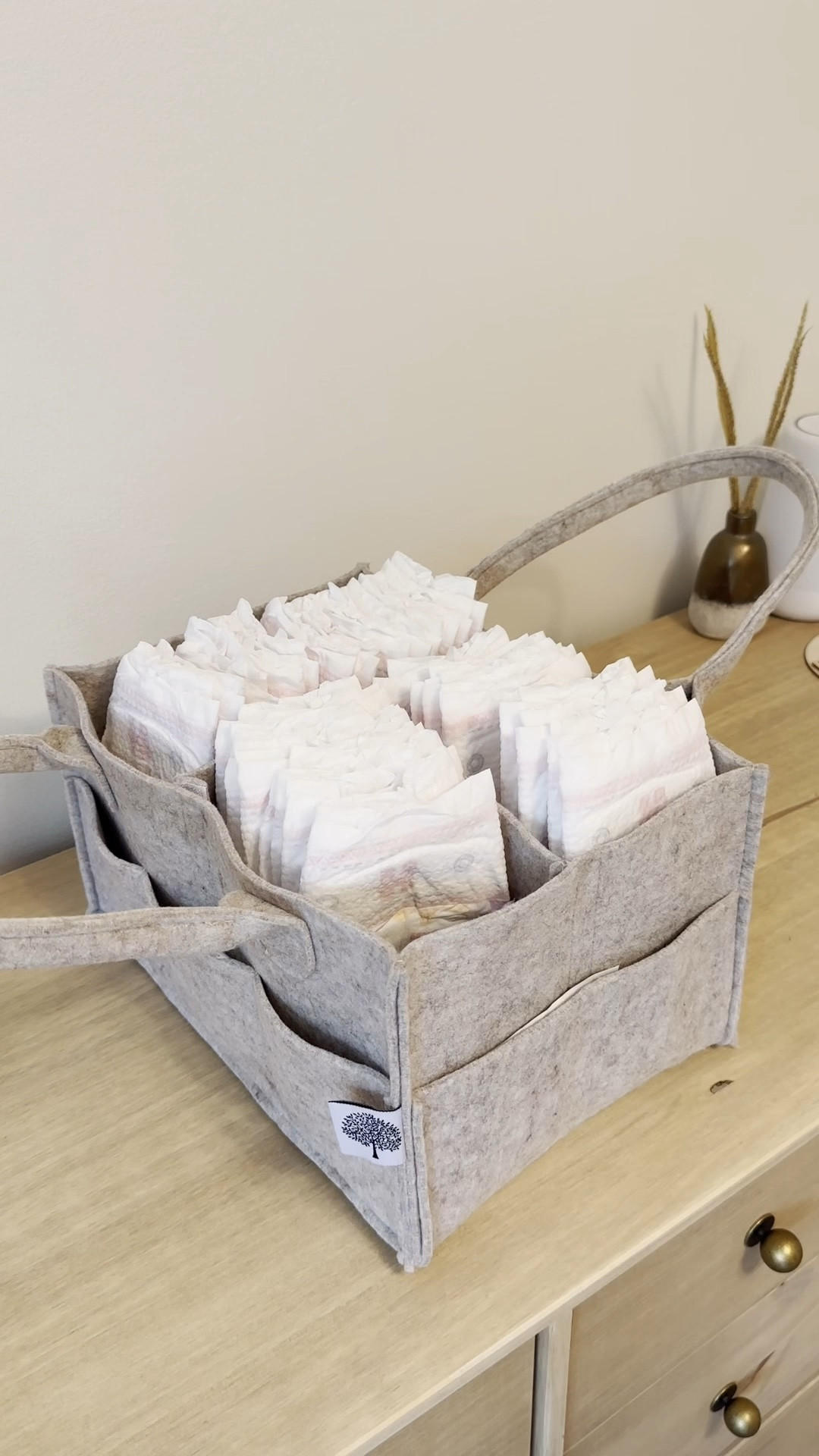 #AD New Huggies snug and dry diapers! We love these diapers!

#Target, #TargetPartner, #ad #HuggiesSnugandDry
#HuggiesDiapers #Sosoftyougottafeelit

@target @huggies 

#LTKBaby #LTKFamily