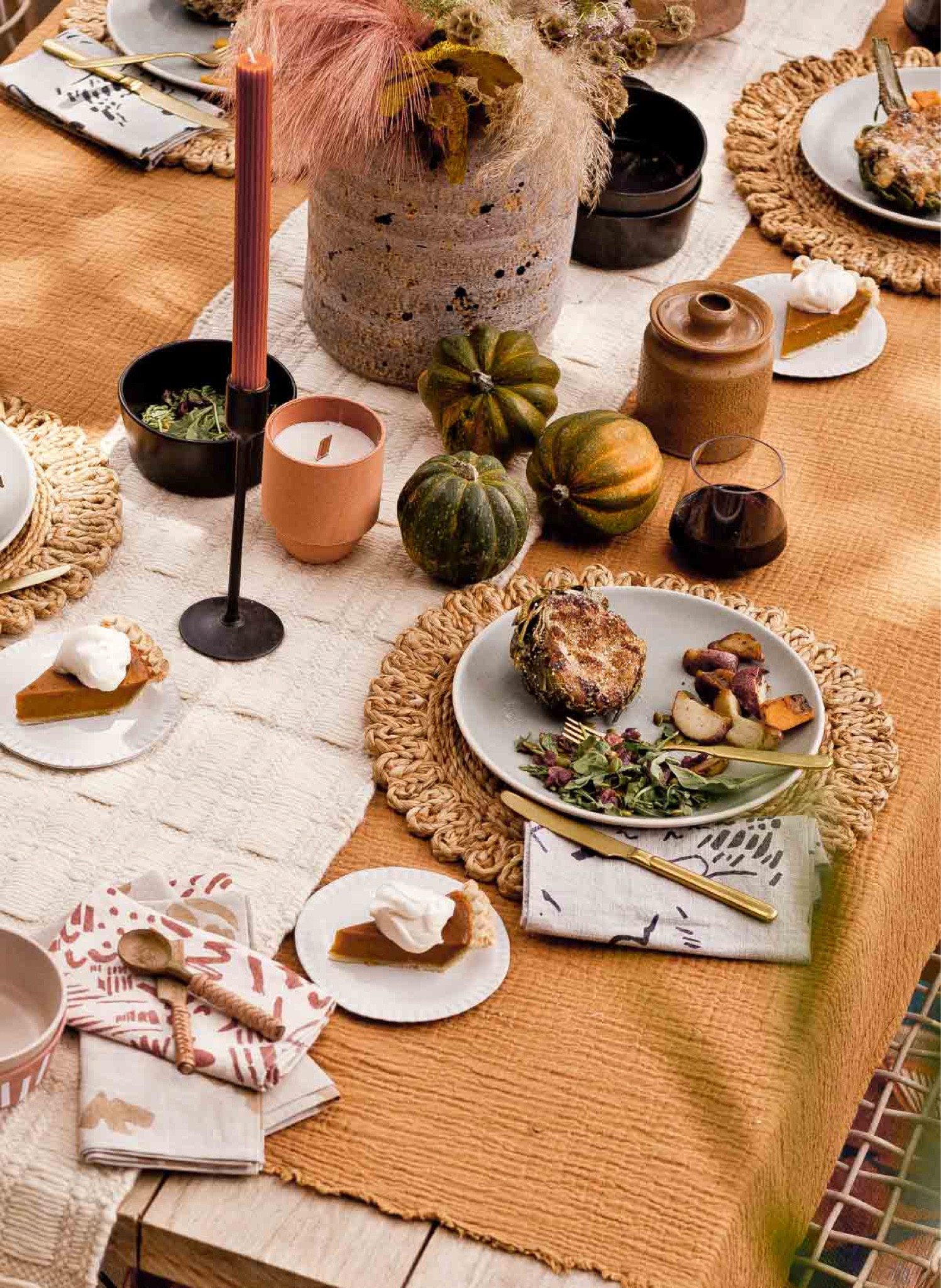 Thanksgiving tablescape - holiday entertaining 

#LTKfindsunder100 #LTKhome #LTKSeasonal