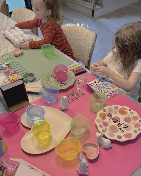 The kids are loving their Easter activities. Linked our non-toxic egg dye 