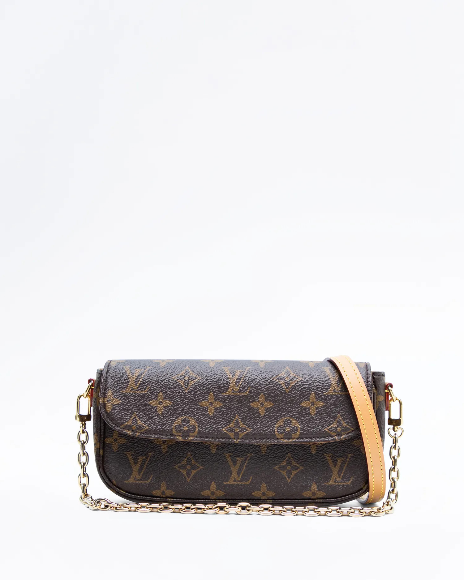 Monogram Ivy Wallet on a Chain | Vivrelle