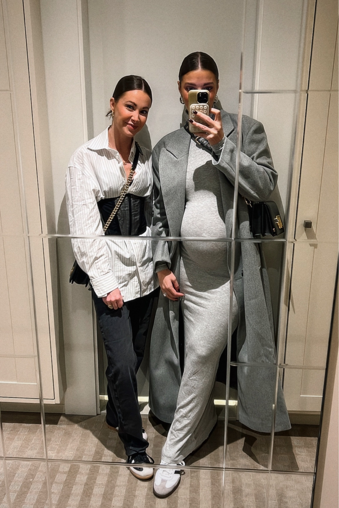 What I wore in Munich for a day of exploring! Grey maxi dress is beyond comfortable, also comes in black. Wearing a size small! Oversized full length grey coat is also such a great find, small in that as well. 

Bump friendly / maternity / maxi dress / oversized coat / double breasted coat / top coat / fall outfit / winter outfit 



#LTKStyleTip #LTKBump #LTKFindsUnder100