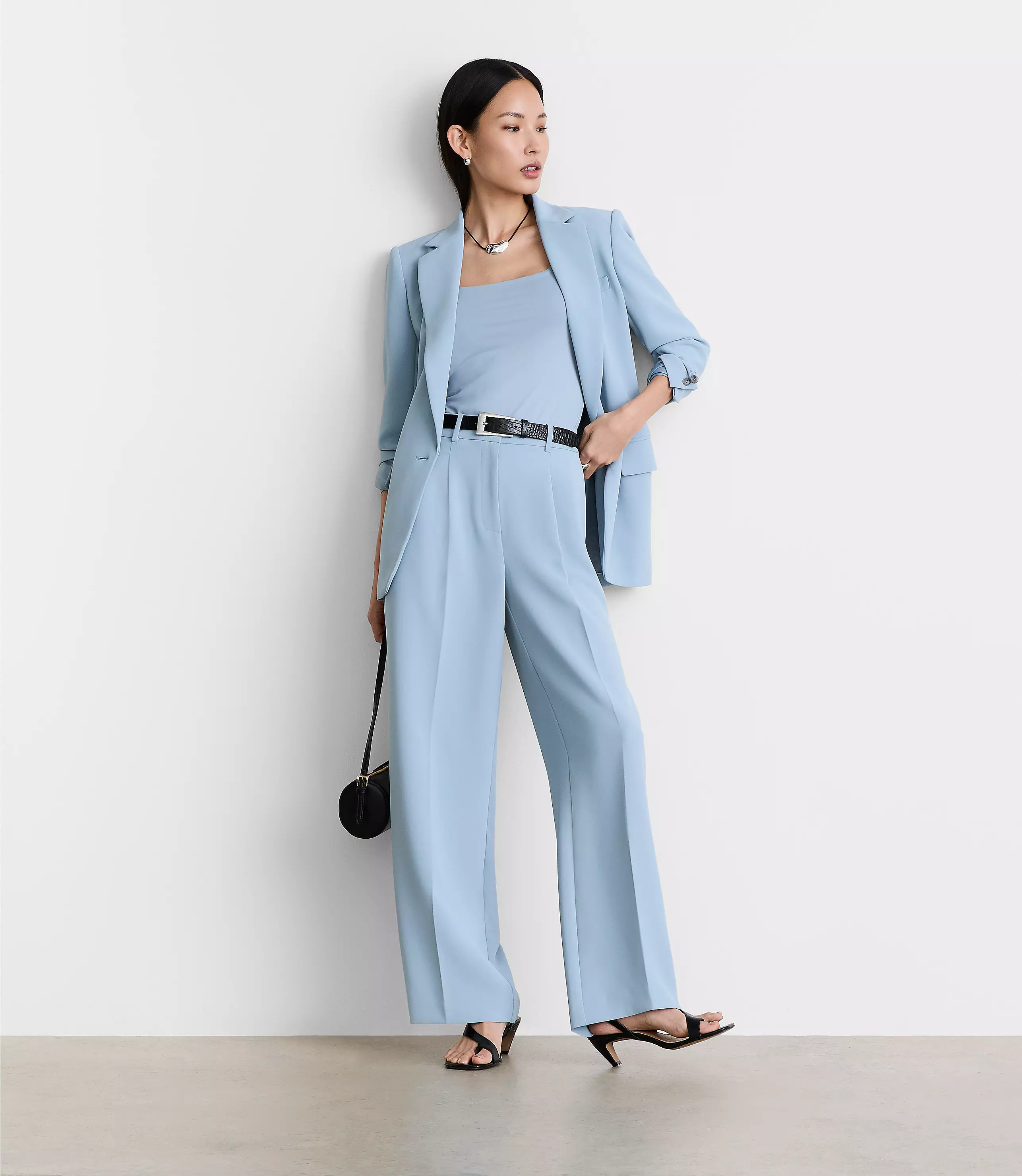 LOFT Versa Crepe Drape Pleated Relaxed Straight Pants | LOFT