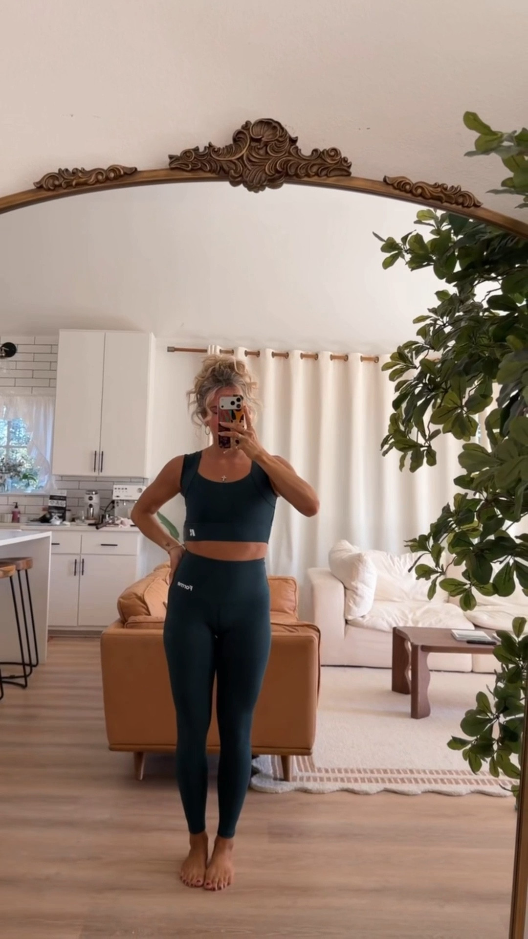 @forme.science is correcting my mom posture & is aesthetic & comfy as well! #liketkit #forme #getitforme @shopltk