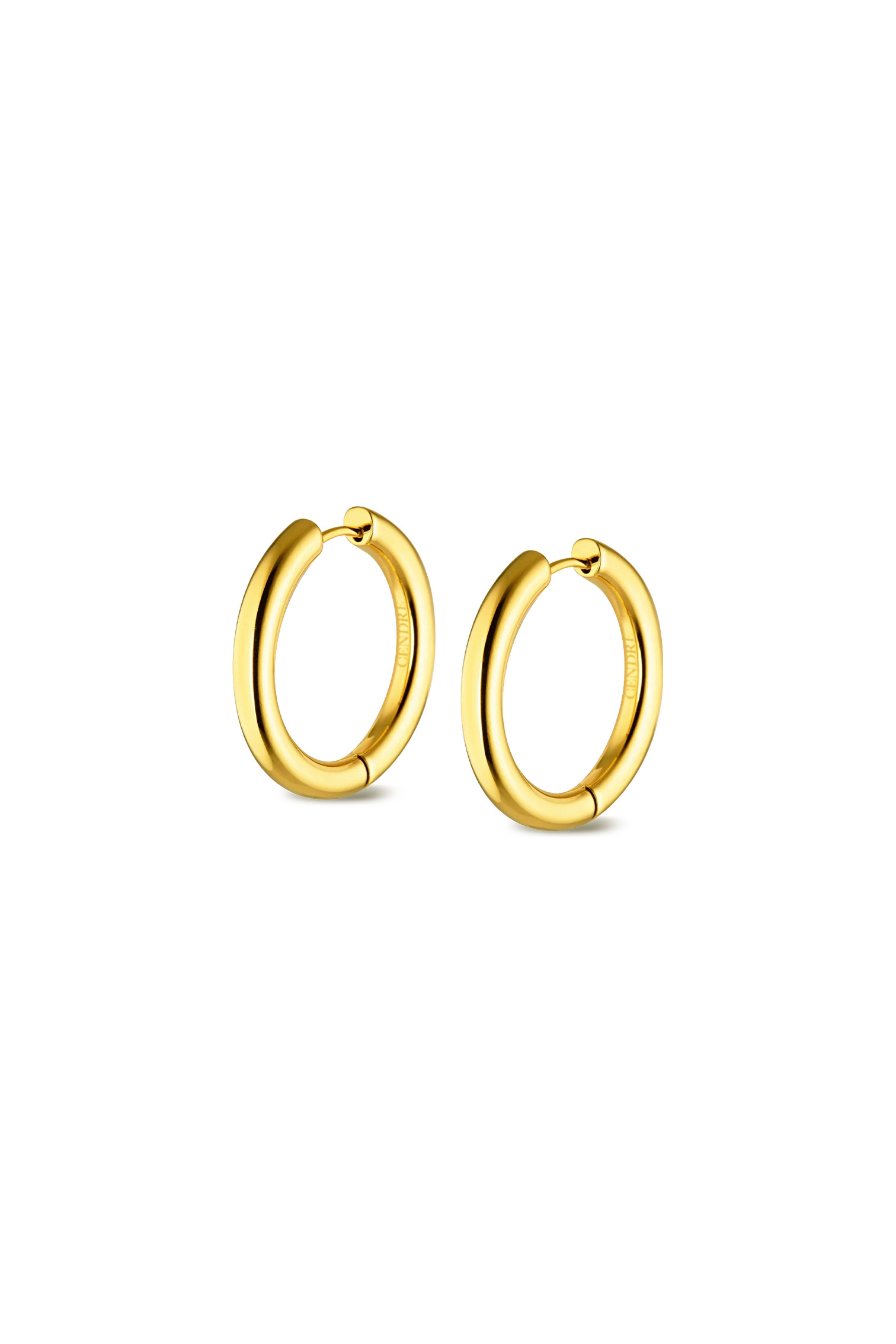Rhode Huggie Earrings | 18K Gold | Cendre