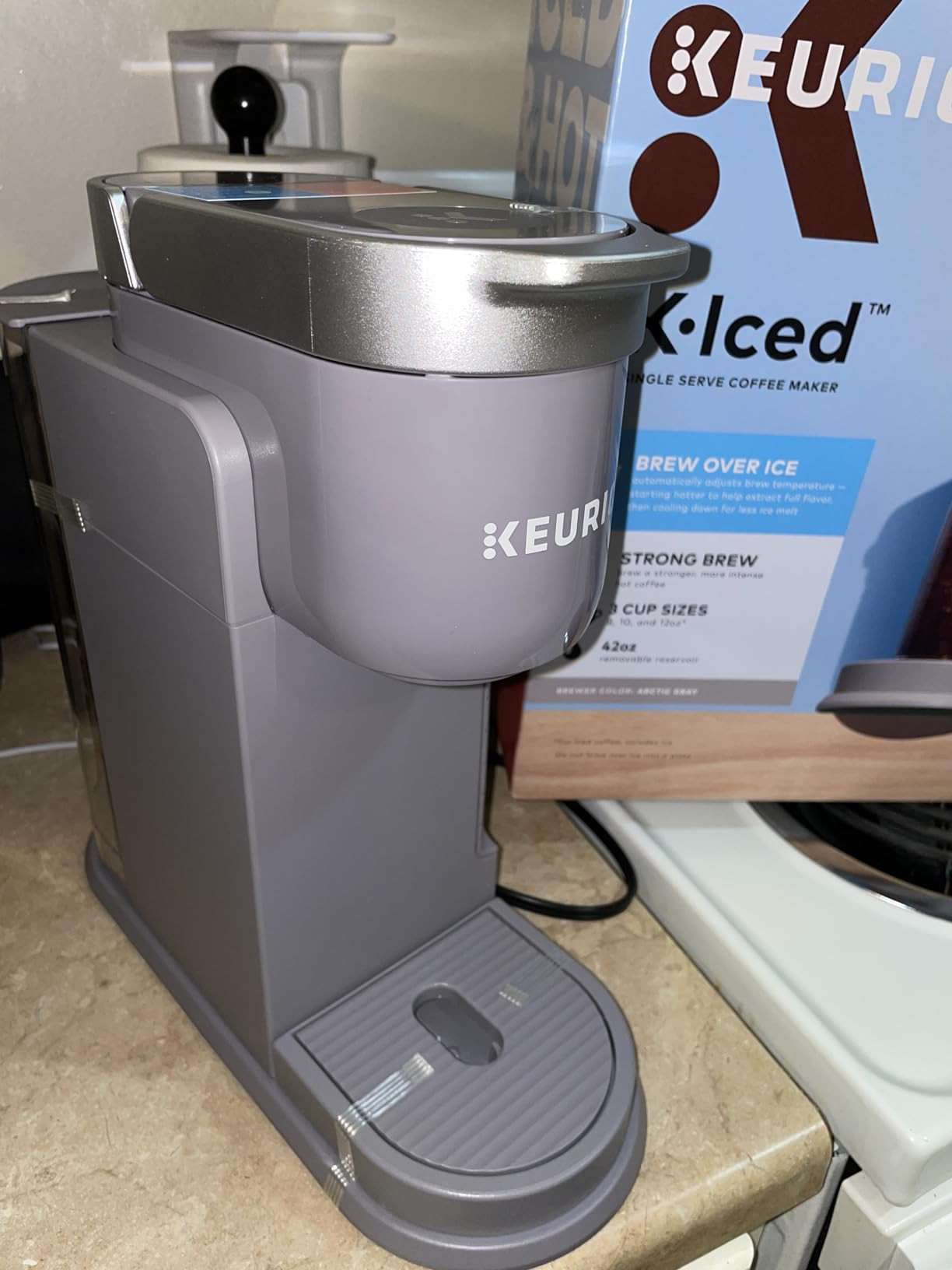 Keurig K-Iced Single Serve Coffee Maker - Brews Hot and Cold - White | Amazon (US)
