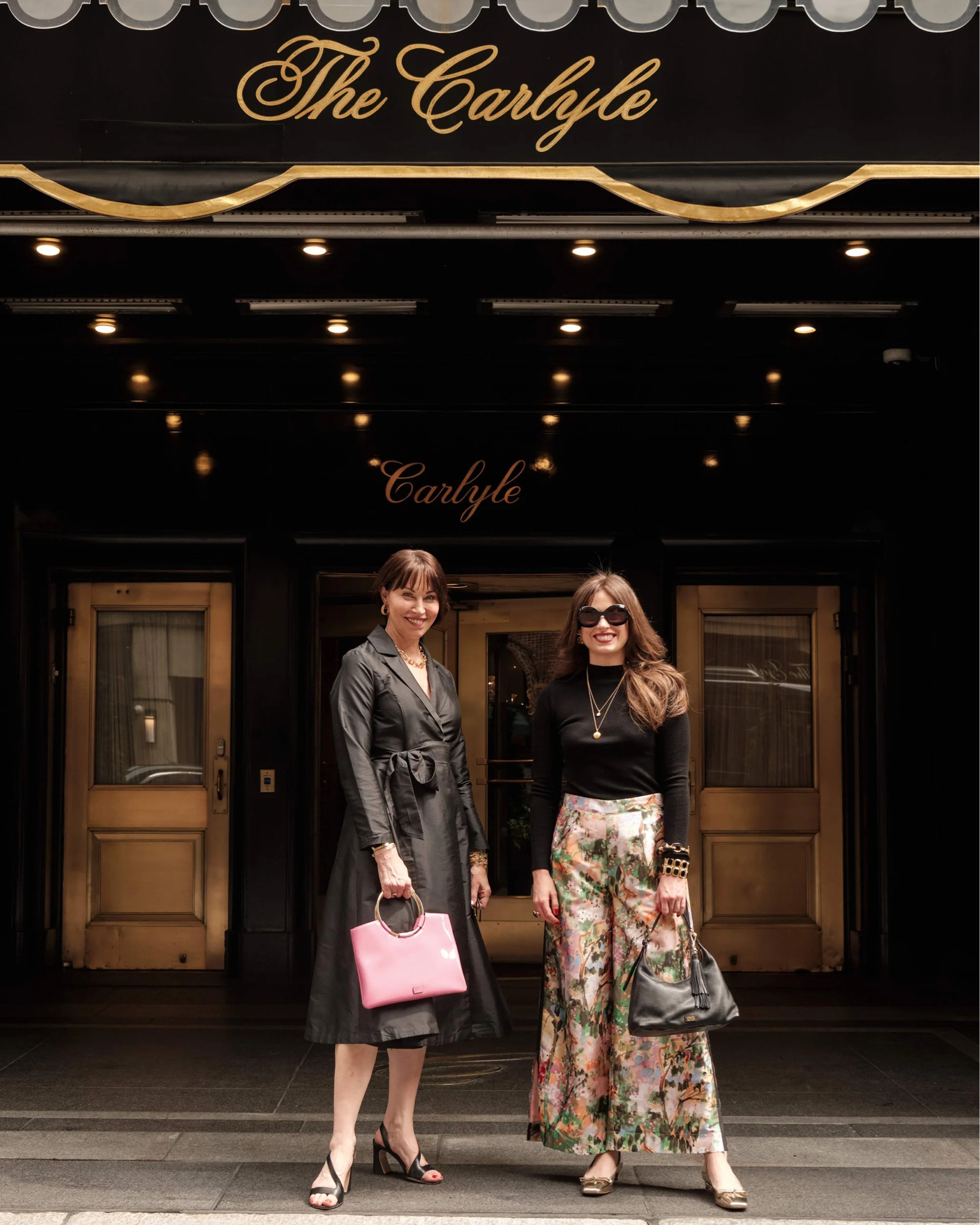 Fall outfits! Look elegant & chic this fall in these new arrivals from Frances Valentine! #falloutfits #falloutfit #pants #prefall #pinkbag 