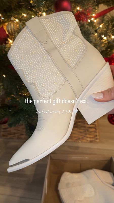 Let me introduce you to the most perfect white boot called the Nashe! I wear a size 10 in Dolce Vita and these are perfect for a trip to Nashville for a bachelorette party or any brides!

#LTKshoecrush #LTKHoliday