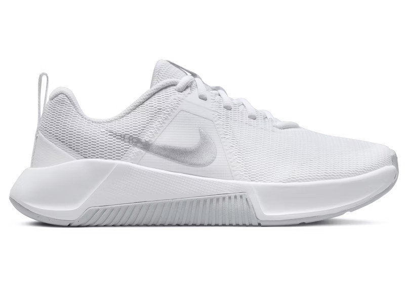 Nike MC Trainer 3 (Women's) Sneakers in White/Photon Dust/Metallic Platinum | StockX