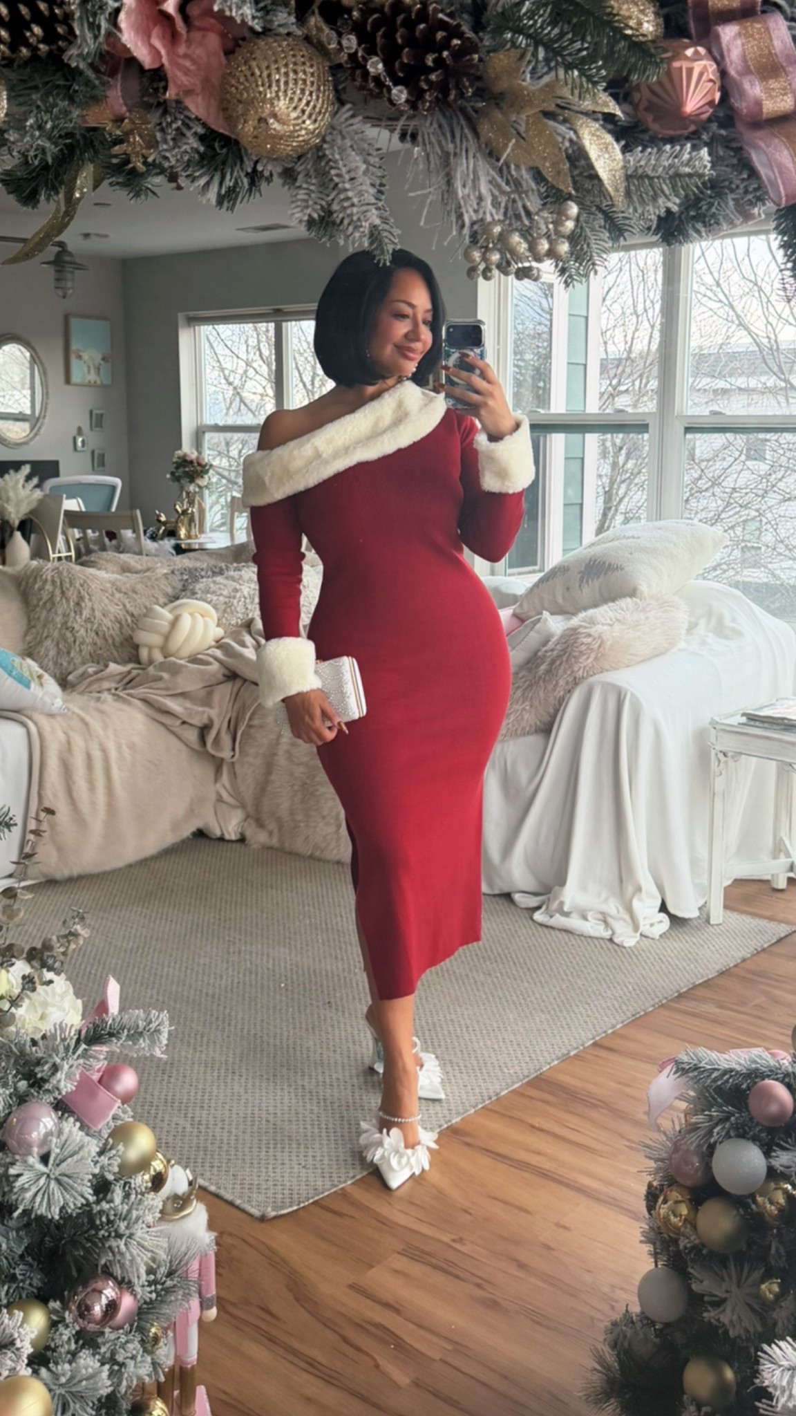 SANTA BABY 🎅🏽 

This knit Christmas dress has me feeling like a sexy Mrs. Claus 🤶🏽 💁🏽‍♀️

Dresses fit true to size, have stretch and come in multiple colors. Perfect outfit for a holiday party. 

faux fur
holiday dresses 
Holiday photos 

#LTKHoliday #LTKFindsUnder100 #LTKStyleTip