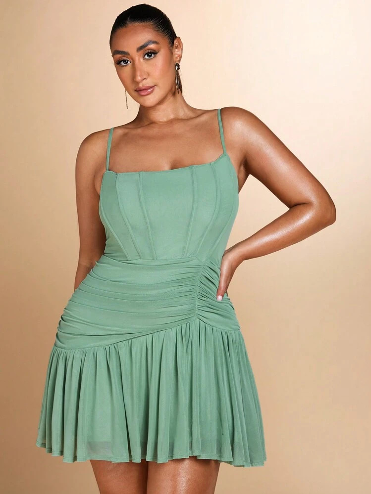 SHEIN BAE Plus Size Women's Summer Sweetheart Neck Fishbone Pleated Hem Flare A-Line Dress, Sage ... | SHEIN