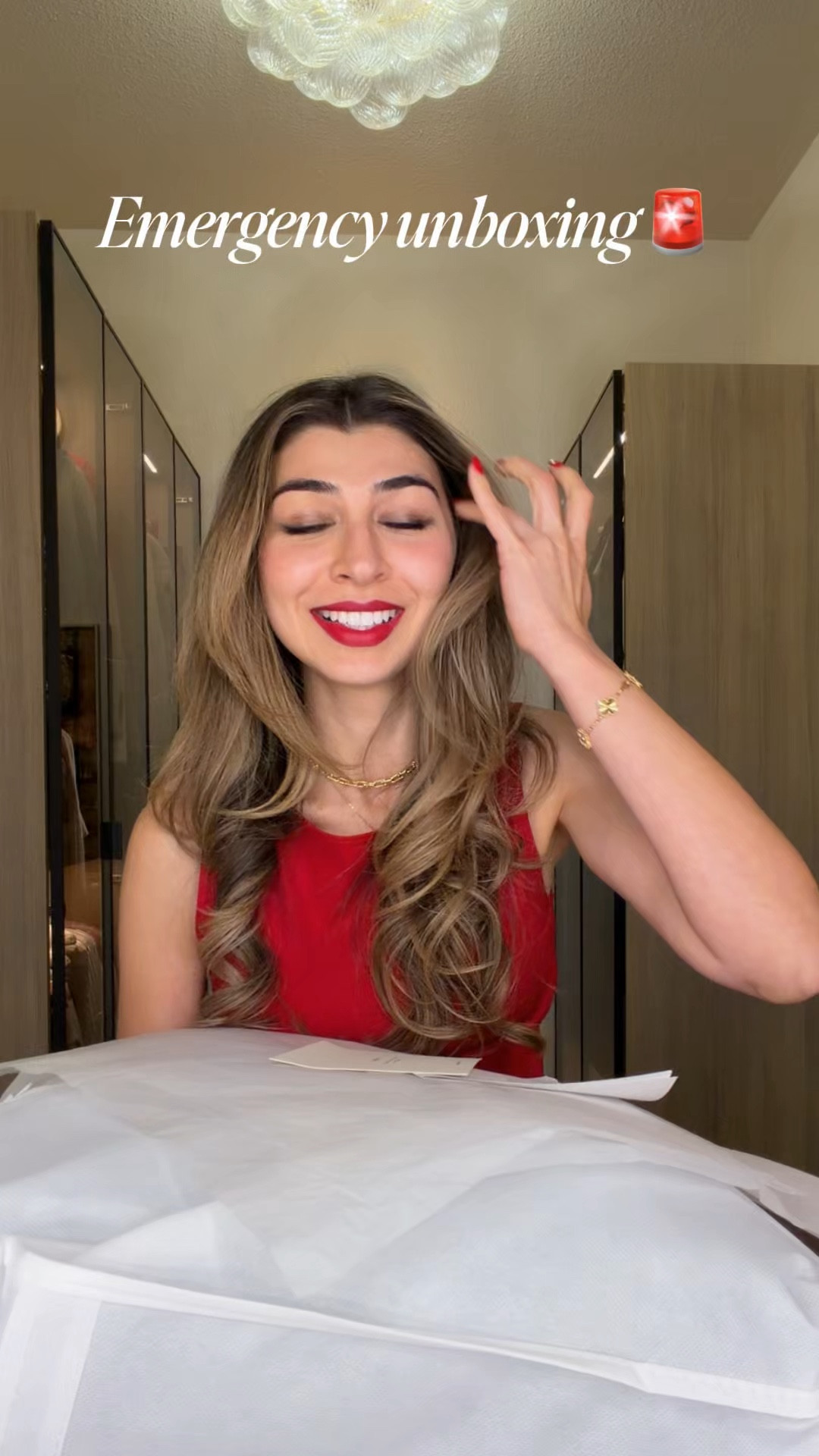 Unboxing and trying on vintage style brown faux mink coat from De Savary London. I’m size US 2, and I’ve got XS in this coat. It is oversized, with clipping hooks ( I figured them out after finishing filming). It looks like a real fur, beautiful fur design, very soft and luxurious. These full-length coats are limited in quantity and I had a real FOMO 😆🙈

#LTKSeasonal #LTKgrwm #LTKdayinmylife