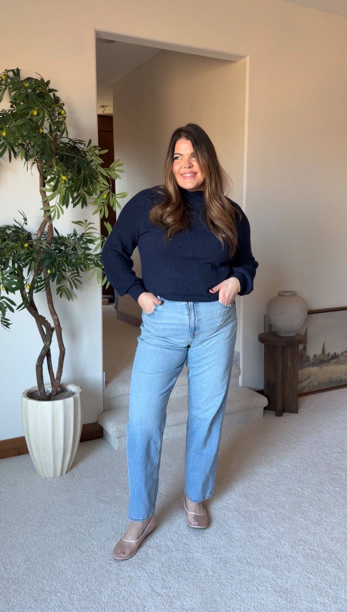 And they’re 30% off rn!!!!! 🏃‍♀️ SHOUTOUT TO American Eagle for supporting the THICK TUMMY GIRLS 👏🏼 

#jeans #midsize #size14 work outfit, spring outfit, teacher outfit

#ltkmidsize #ltkfindsunder50 #ltksalealert

