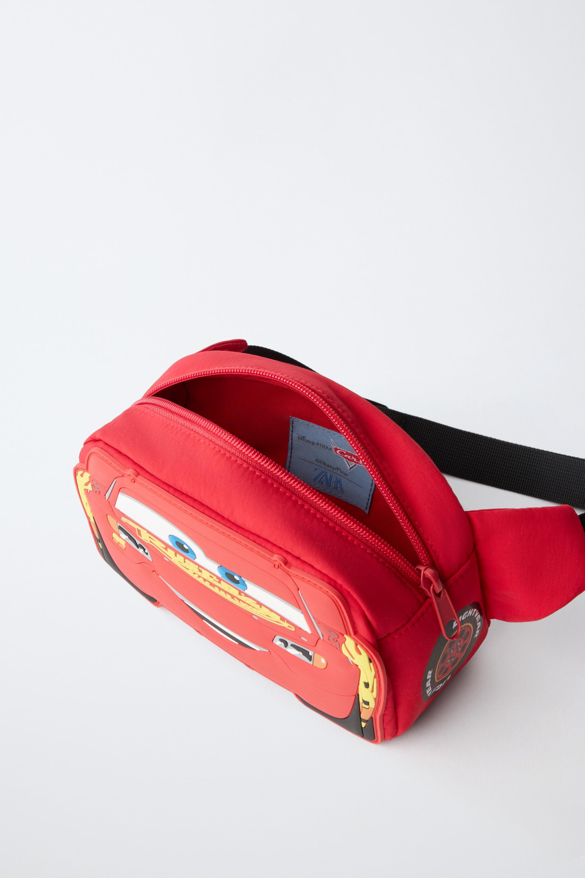 G\u00fcrteltasche CARS \u00a9DISNEY PIXAR. Mit Hauptfach mit Rei\u00dfverschluss und verstellbare... | Zara DE