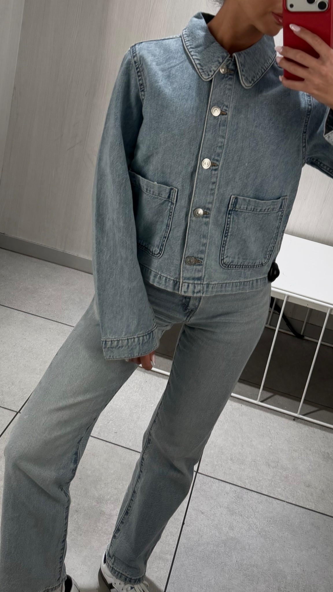 Favorite jeans atm & this Jean jacket.
Jeans size 23
Jacket XS


#LTKSeasonal #LTKootd