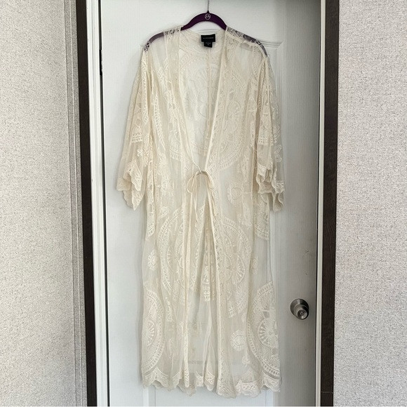 Cream Lace Kimono | Poshmark
