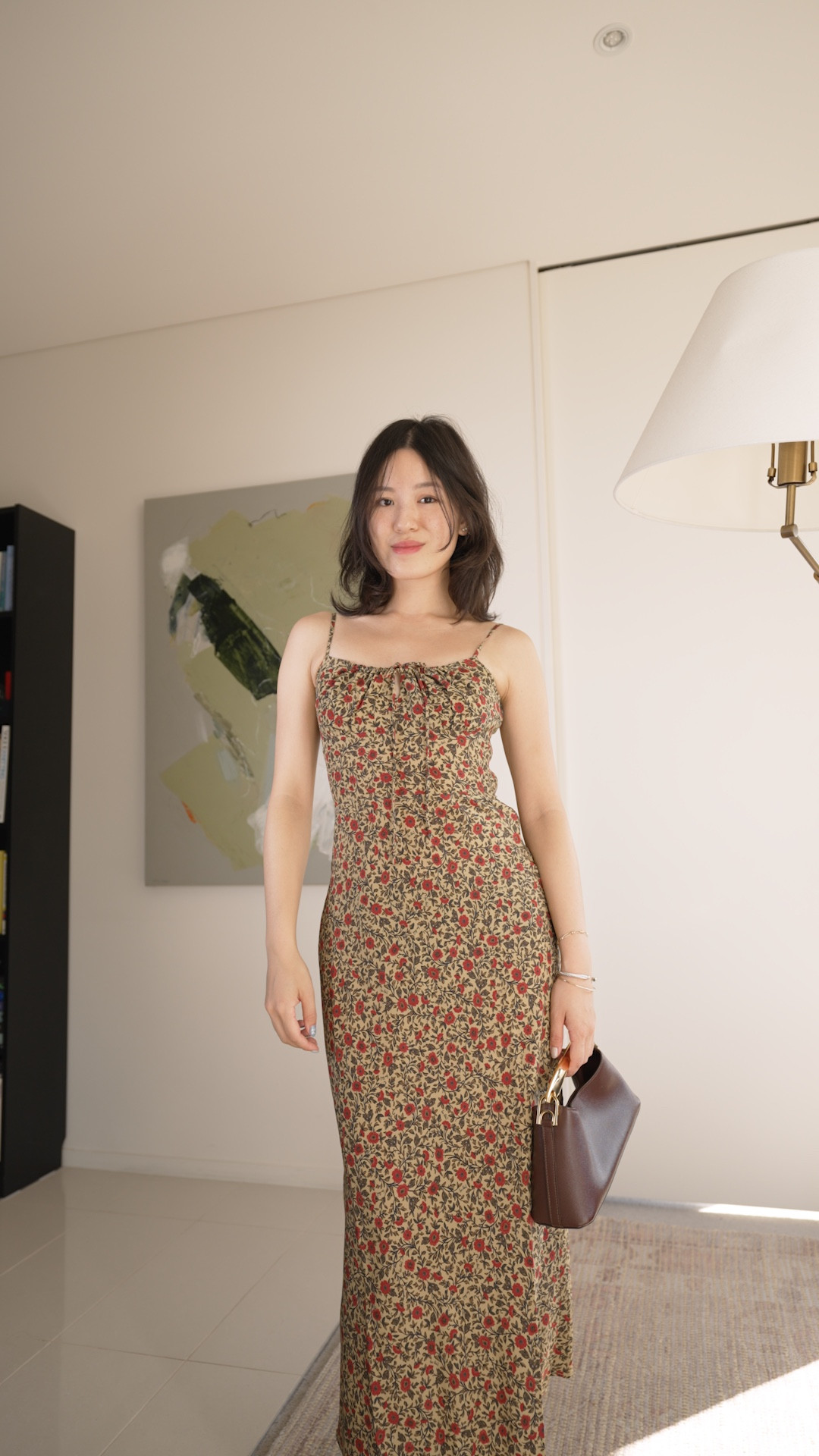 Butter yellow outfits 💛 I’m shopping my wardrobe for this post but I’ve selected some of my favourite new pieces in this shade ✨


Dress is Realisation Par
Skirt is the Sezane sandy (shade is sold out)
