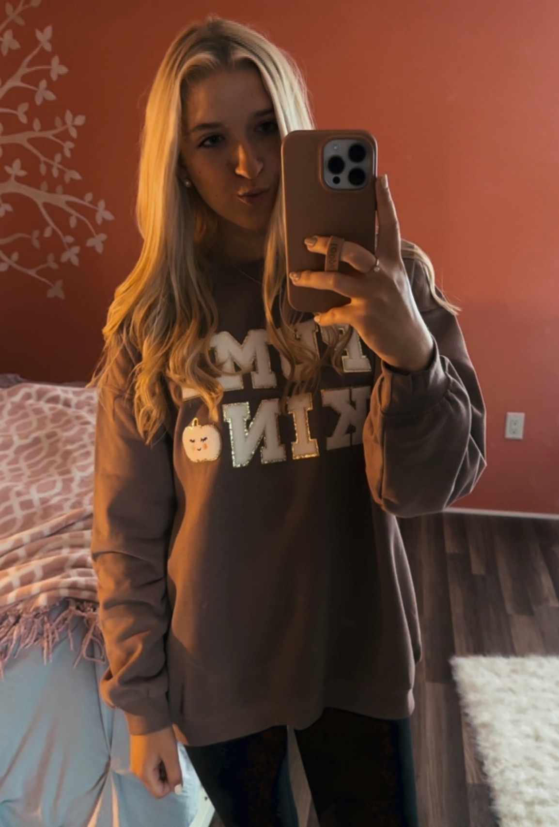 Cozy outfit for fall! 🤎
#pinklily #lululemon #kendrascott #loopy #beachwaver

#LTKSeasonal