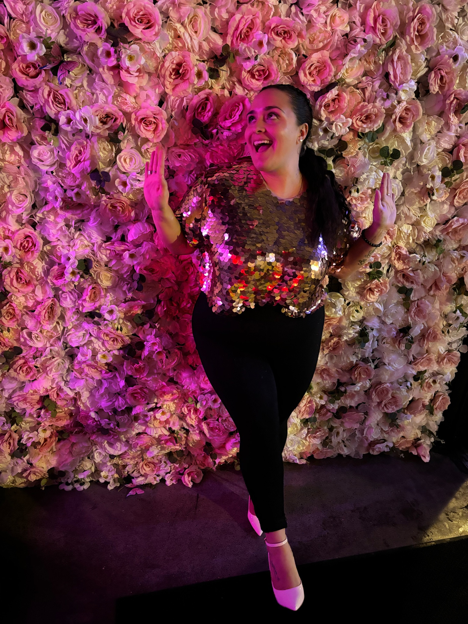 Galentine’s glam, because who says you can't sparkle with your besties? ✨💖 Perfect for a Valentine’s Day girls' night out! #GalentinesDay #Vday #LoveLove 

#LTKSeasonal #LTKPlusSize #LTKMidsize