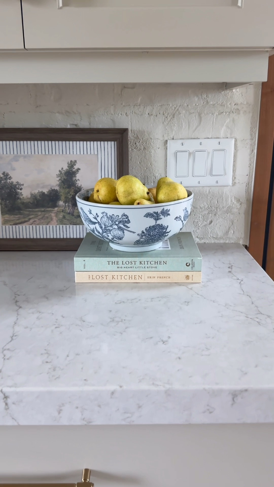 3 cutest cookbooks to display!

#LTKHome #LTKSeasonal #LTKfoodie