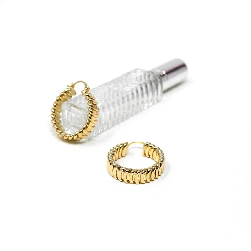 Wrapped Gold Hoop Earrings | The Sis Kiss