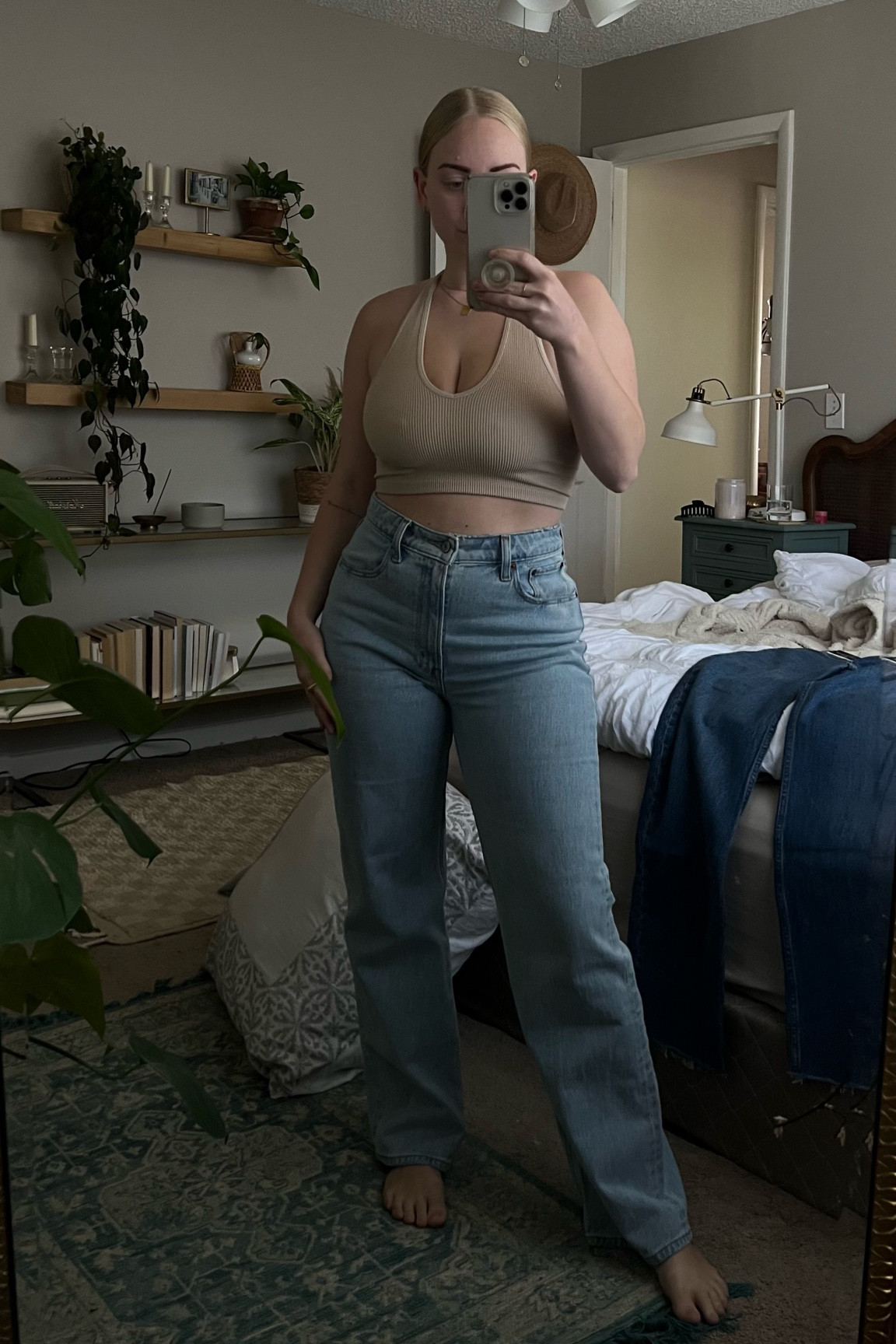 I am IN LOVE with my new A&F Curve Love 90’s Relaxed! They are so comfortable and fit true to size. I’m 5’2 and 130lbs wearing a 26 Short!

#LTKfindsunder100