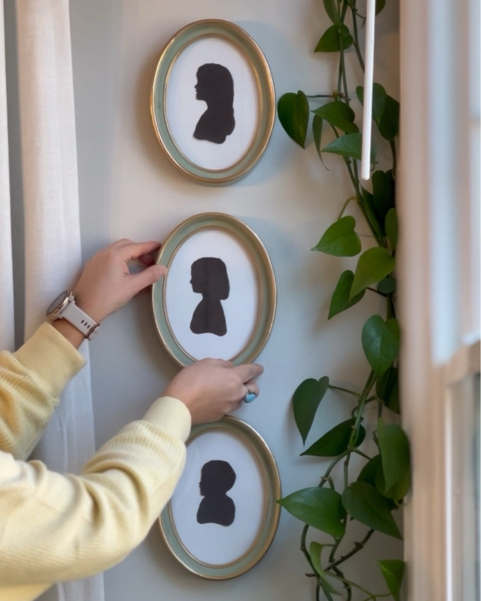 Our silhouette portrait frames 