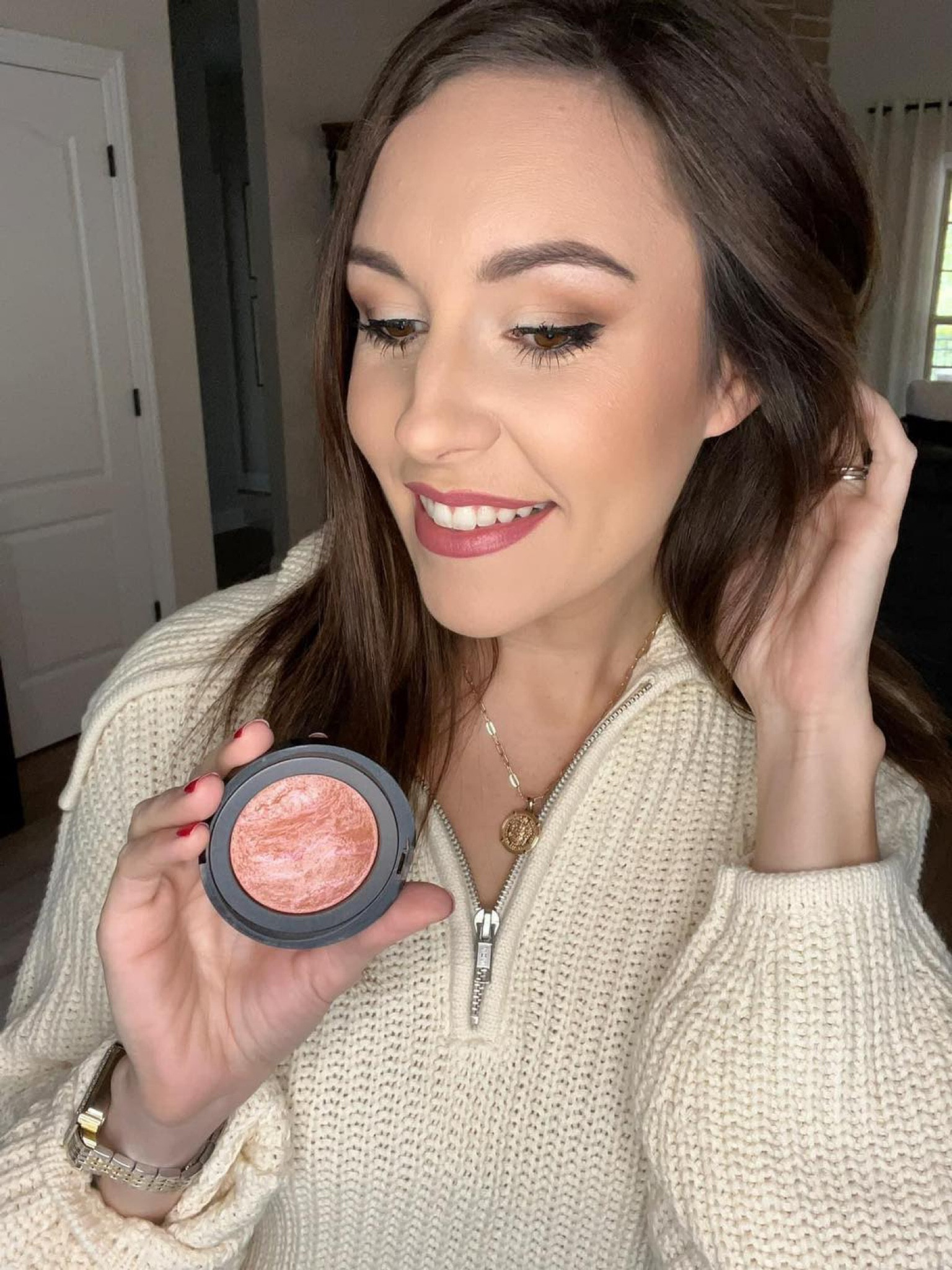 Rose Pink Blush 


Makeup Glow Blush Pink Blush Summer Glow Summer Must Have

#LTKFind #LTKSeasonal #LTKbeauty