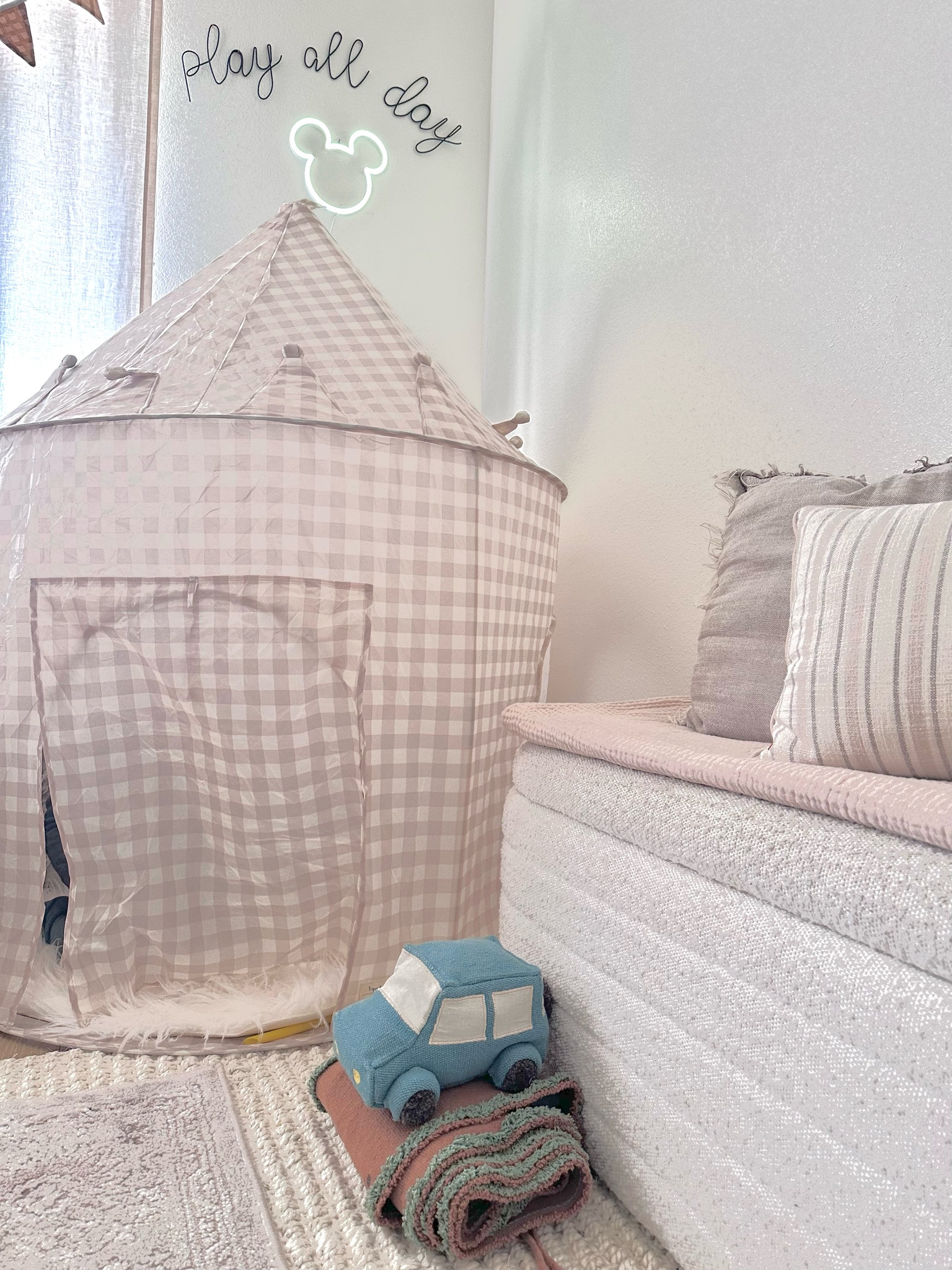 Some updated storage solutions 👌🏻

#LTKFamily #LTKHome #LTKKids