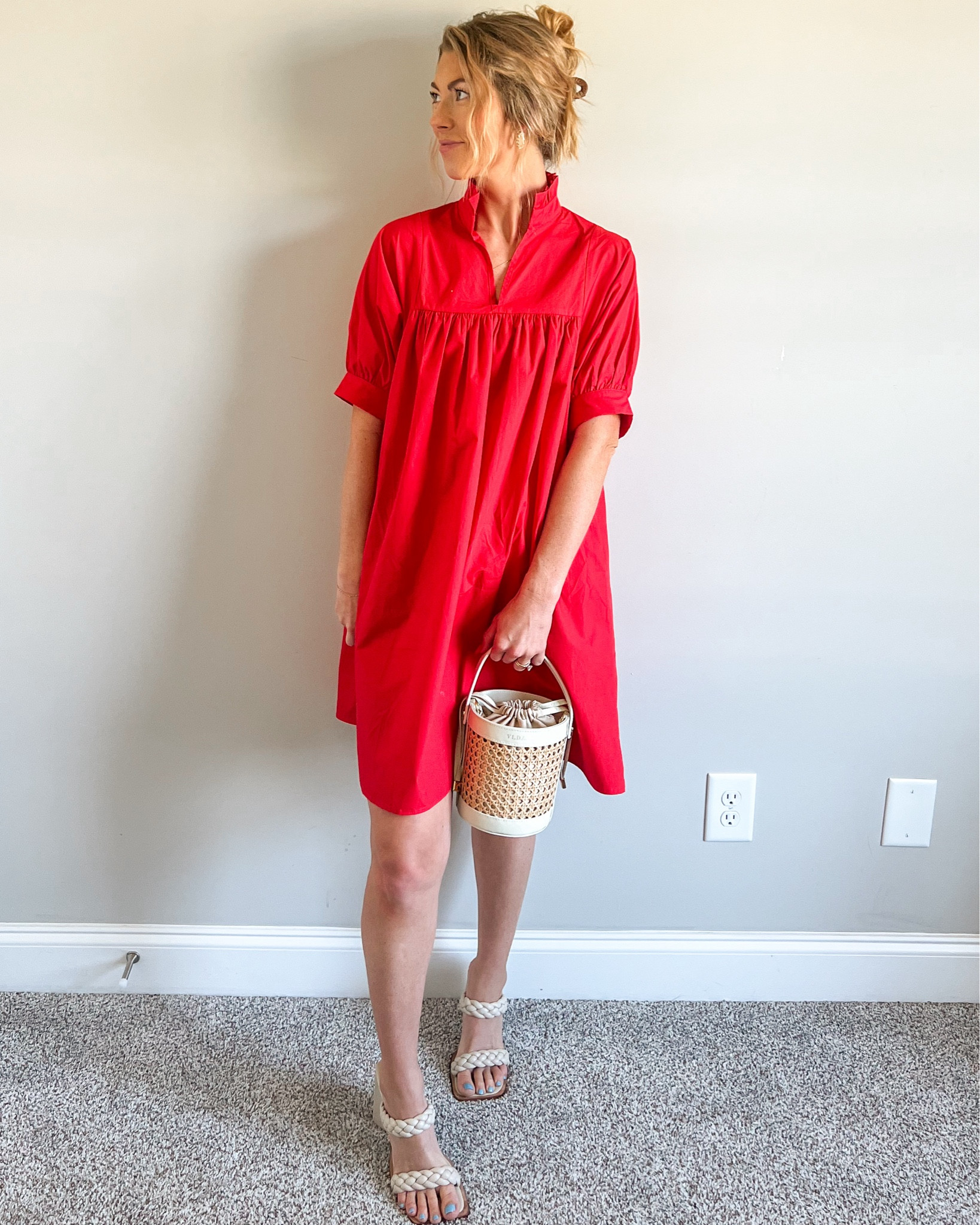 Got my bag in Positano, Italy but found a perfect dupe 😊

#LTKWorkwear #LTKFindsUnder50 #LTKStyleTip